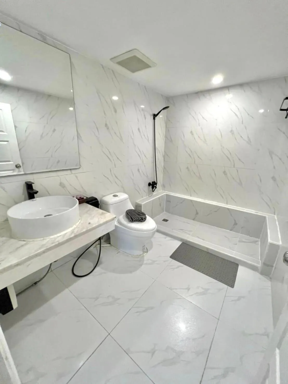 patong sunset villa Phuket