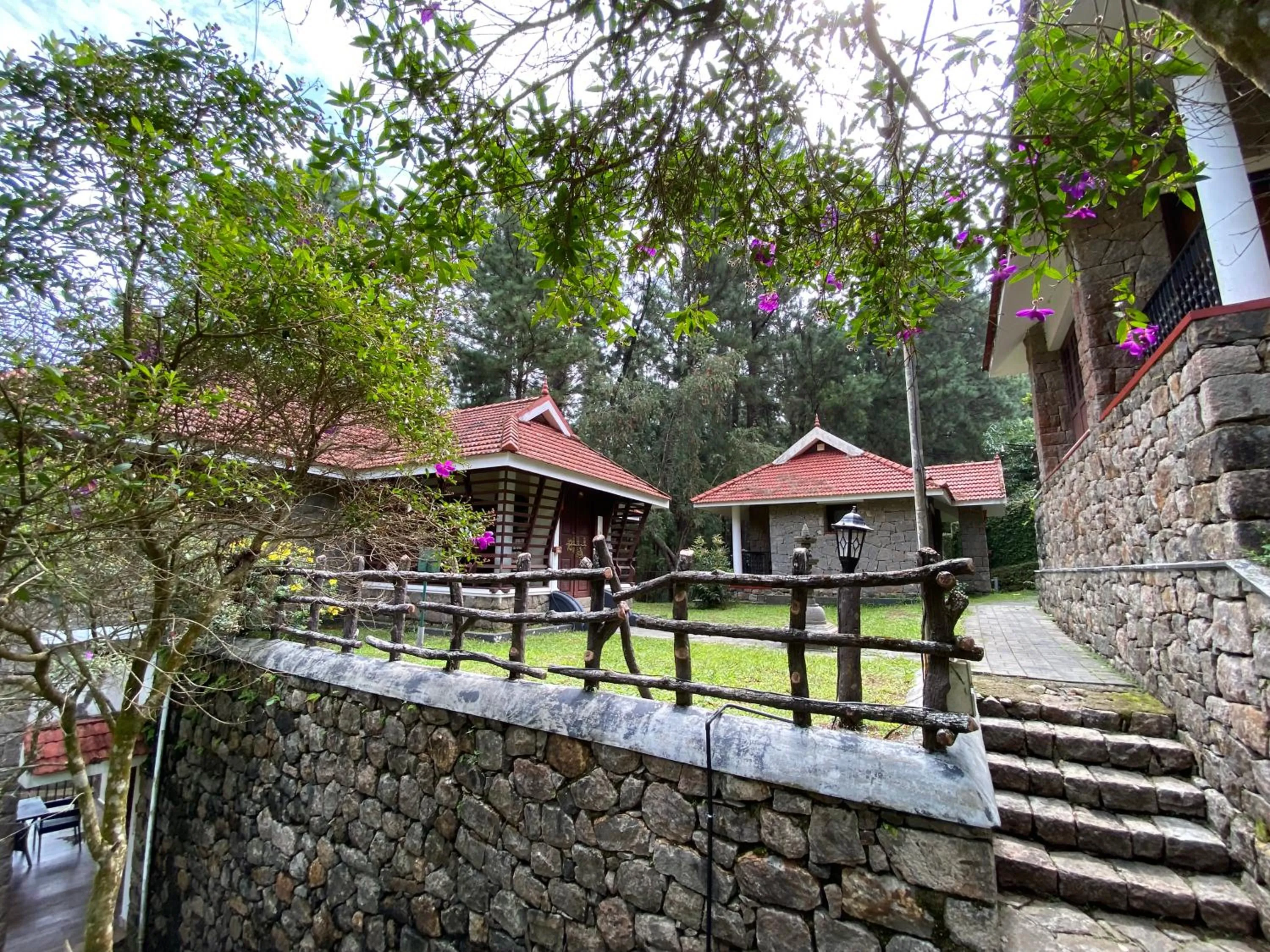 Property building in Adrak Summer Sand Hill Resort Vagamon