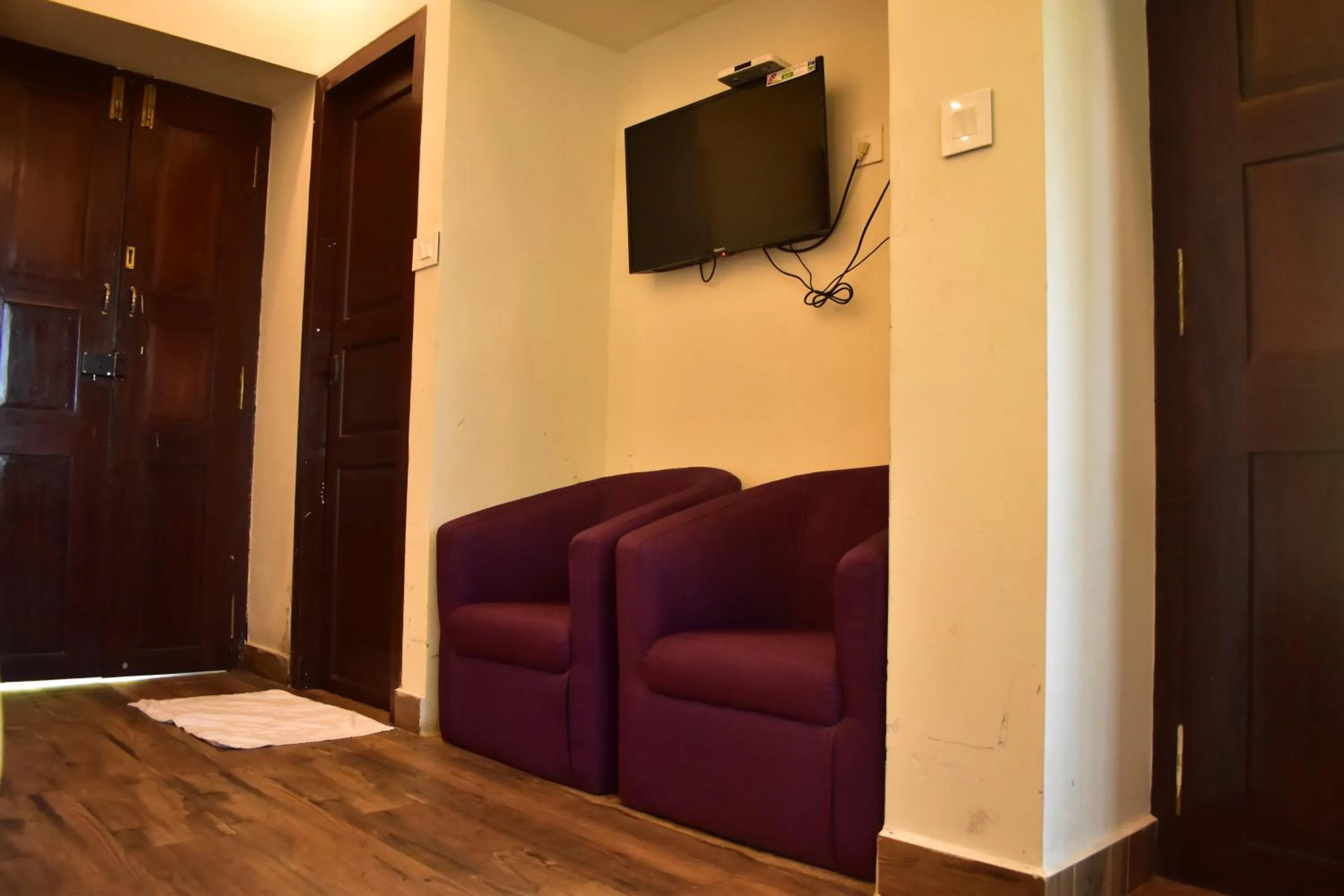 TV and multimedia in Adrak Summer Sand Hill Resort Vagamon