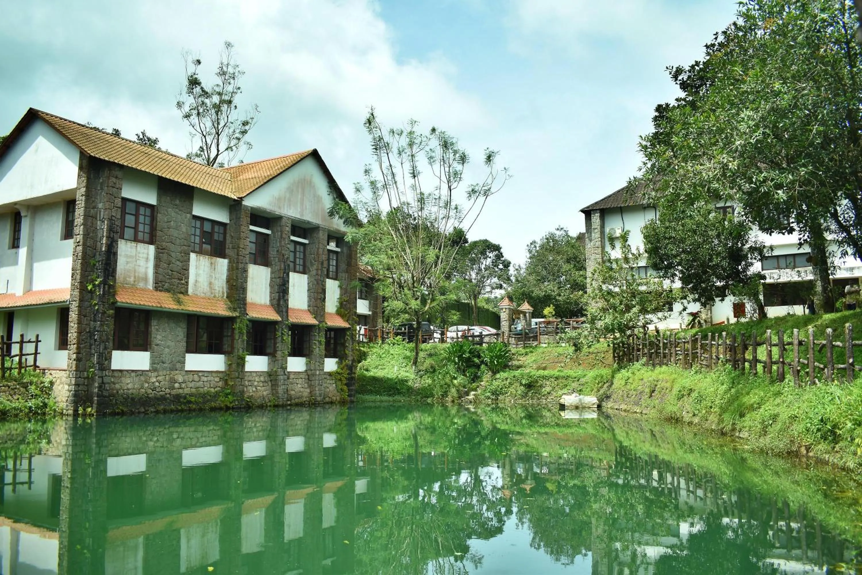 Property building in Adrak Summer Sand Hill Resort Vagamon