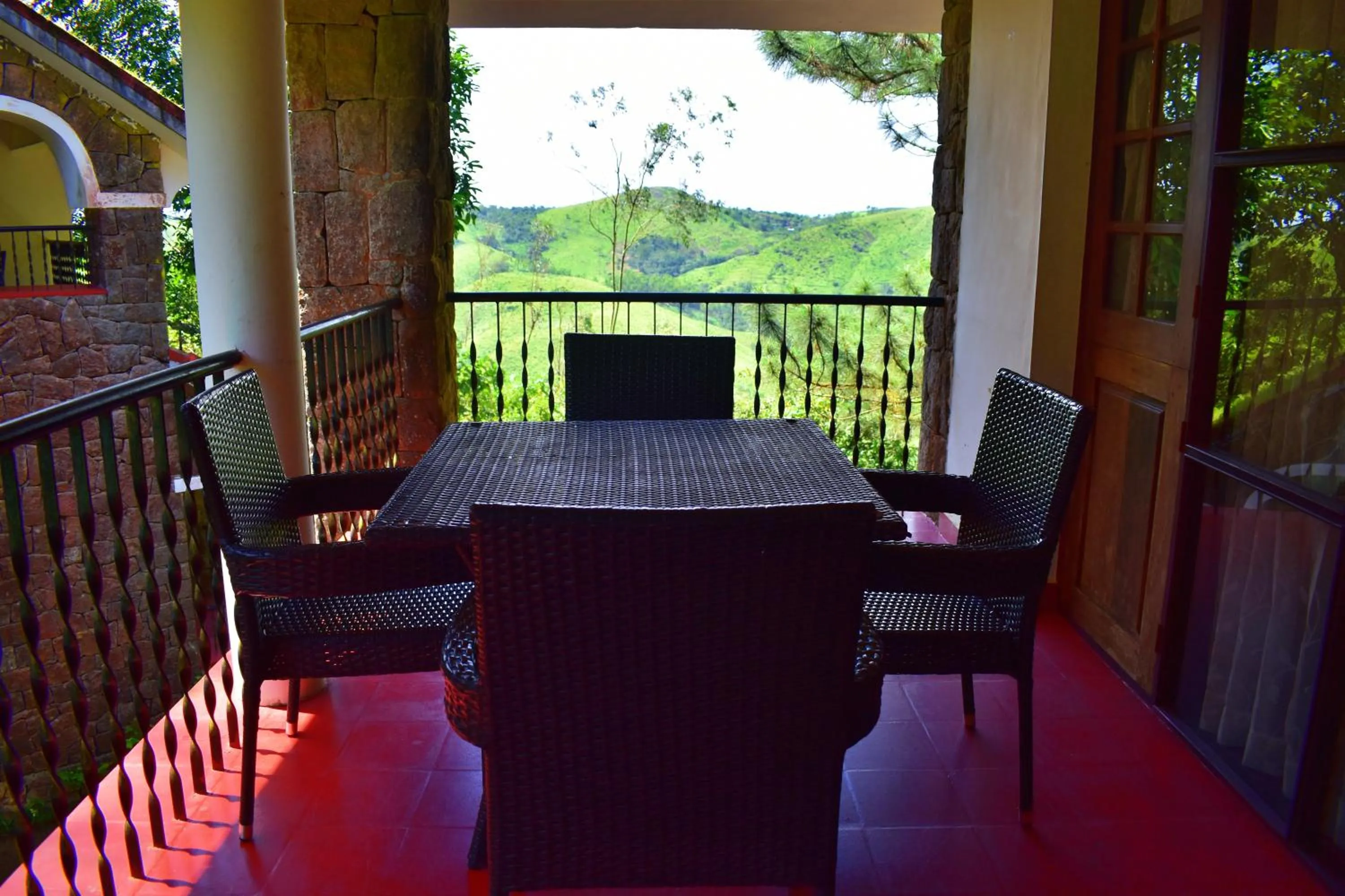Balcony/Terrace in Adrak Summer Sand Hill Resort Vagamon