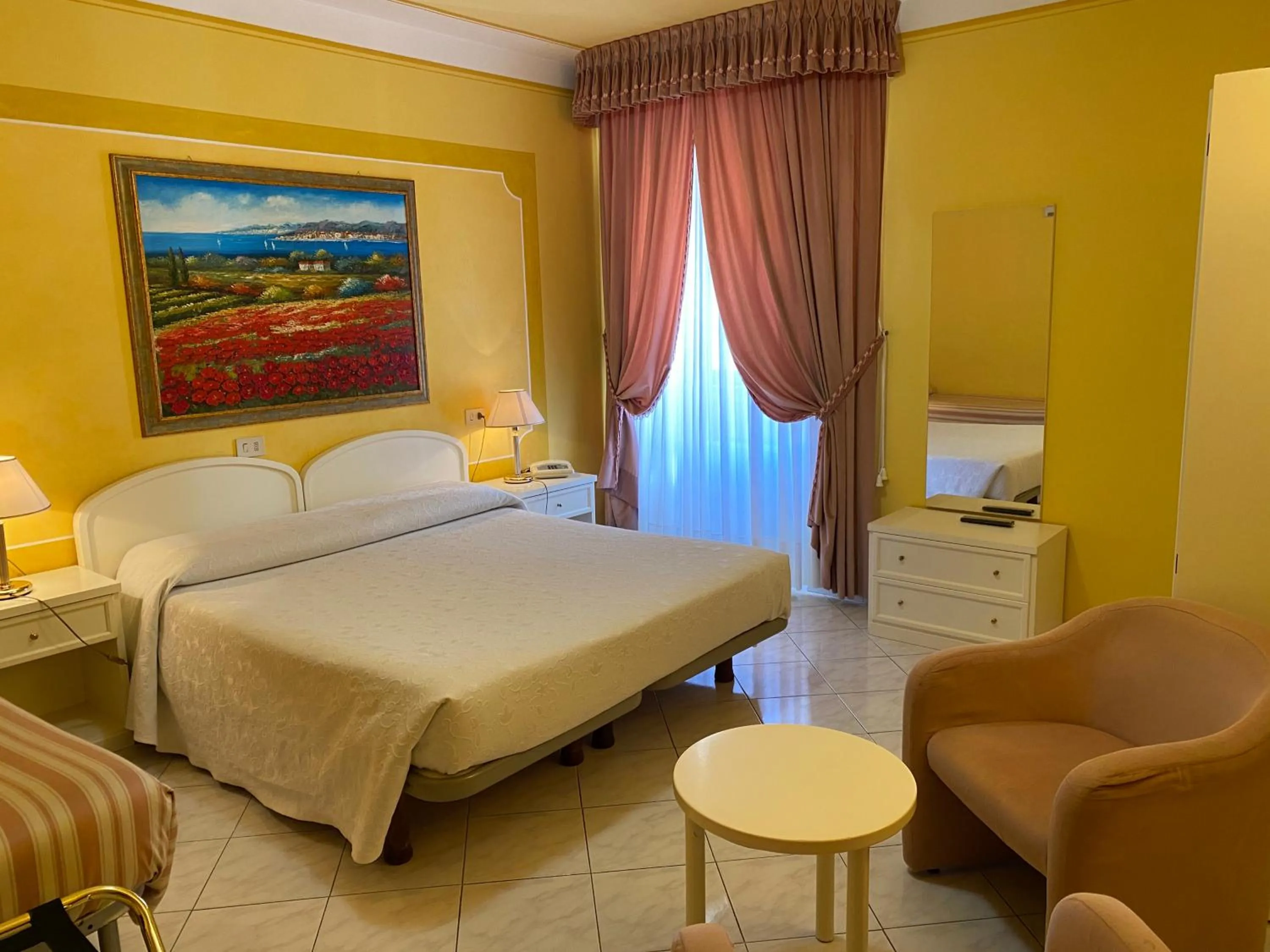 Photo of the whole room, Bed in Hotel La Torre