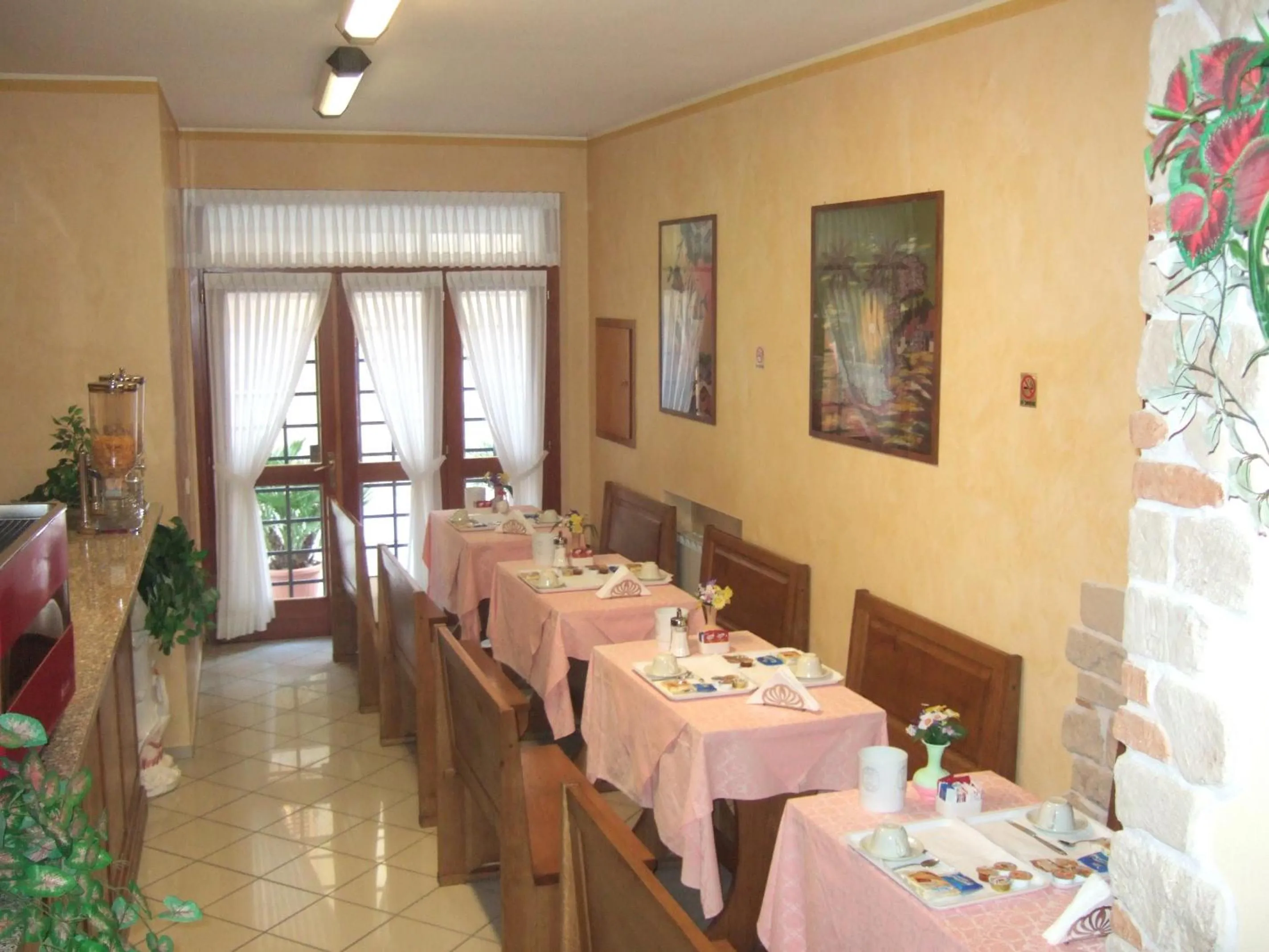 Lounge or bar in Hotel La Torre