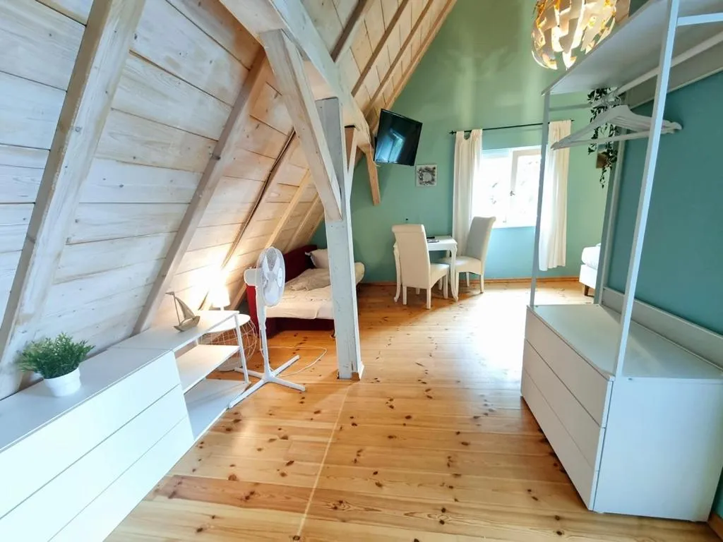 TV and multimedia in Strandhotel Lindequist