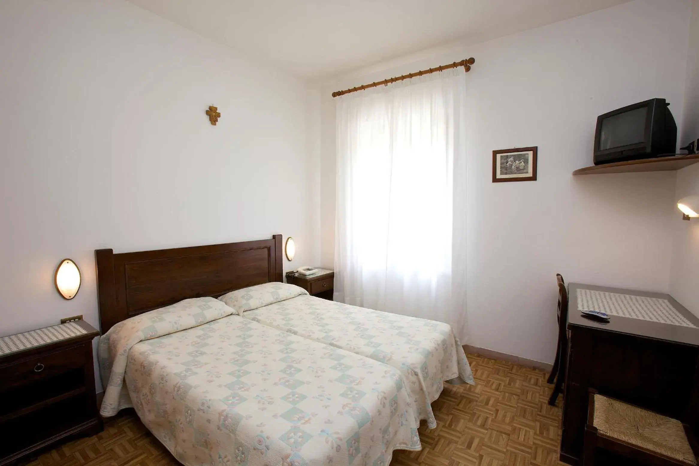 Twin Room in Hotel Da Angelo Twin Room in Hotel Da Angelo