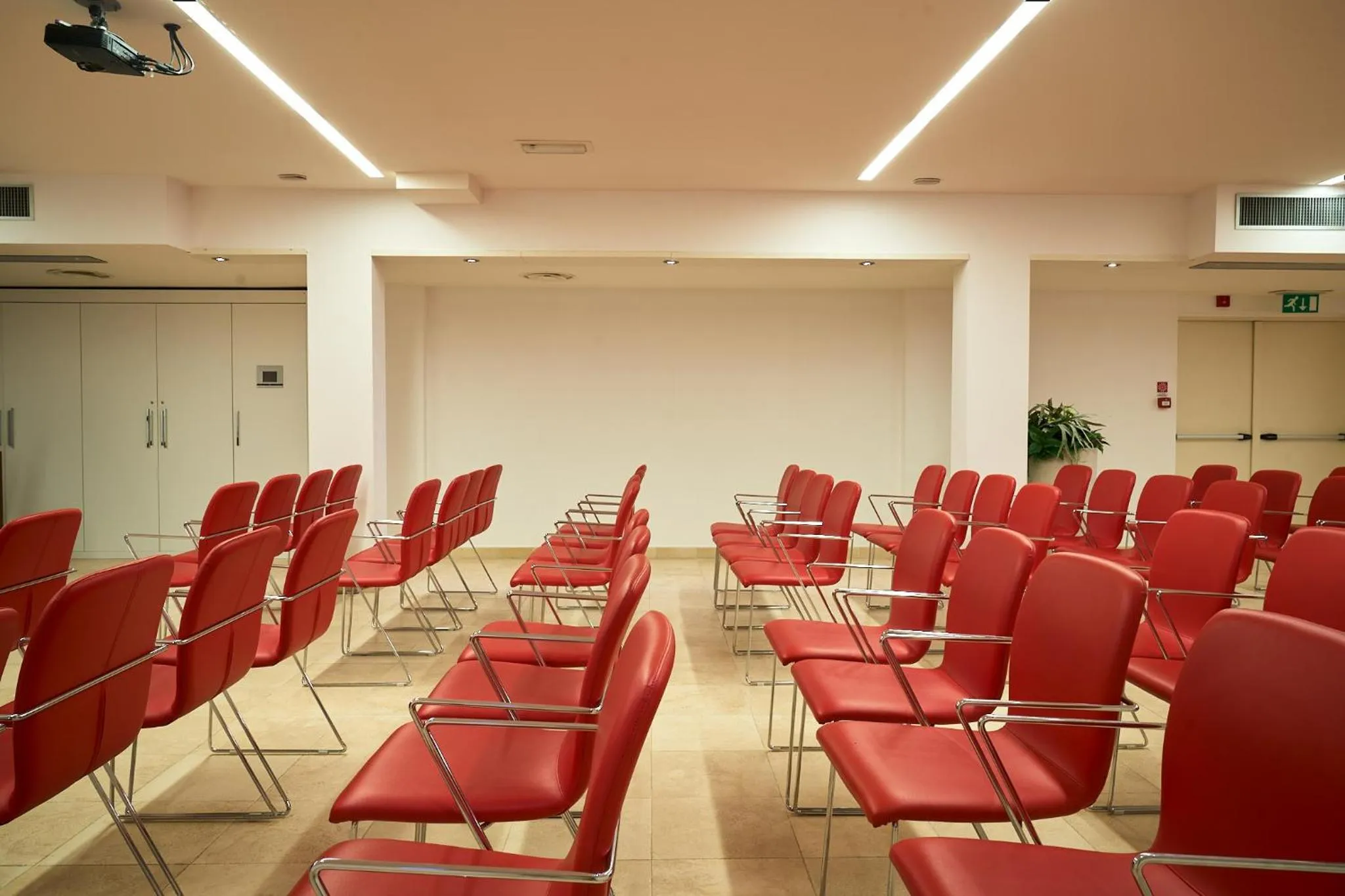 Business facilities in Delfina Palace Hotel