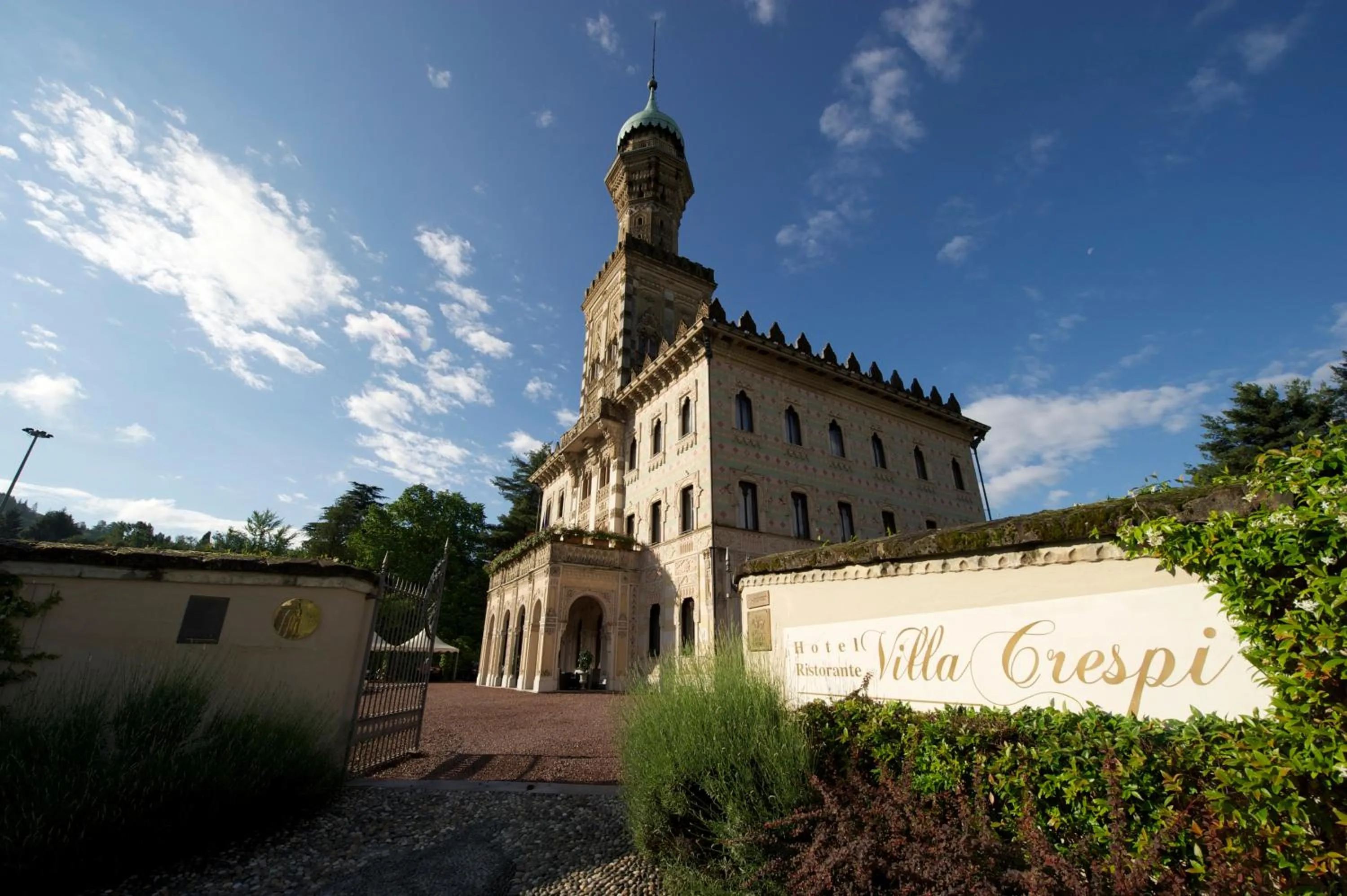 Facade/entrance in Relais & Chateaux Villa Crespi