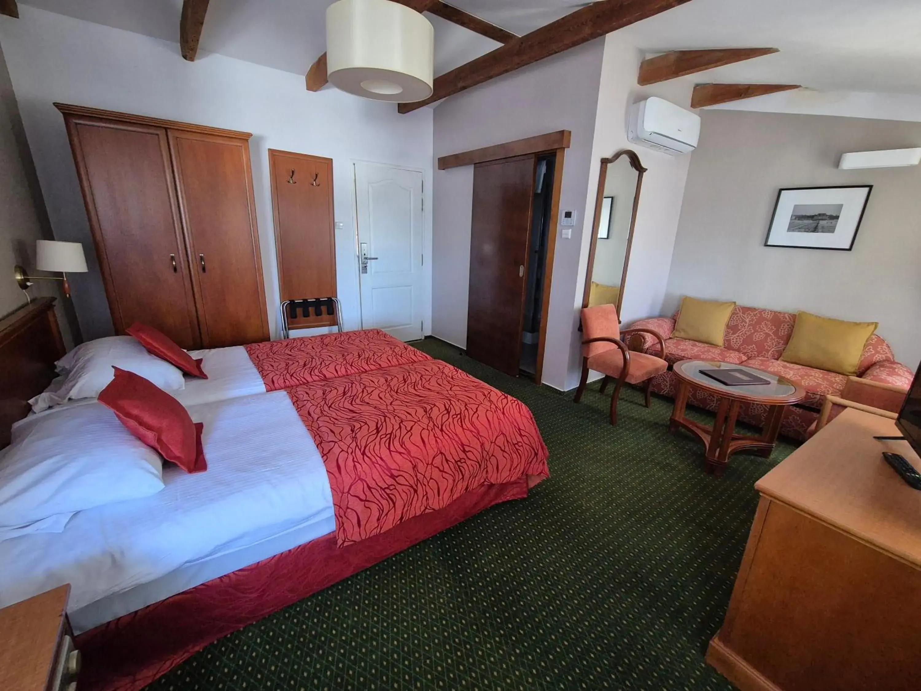 Double Room with Balcony in Meduza Hotel & Spa Double Room with Balcony in Meduza Hotel & Spa