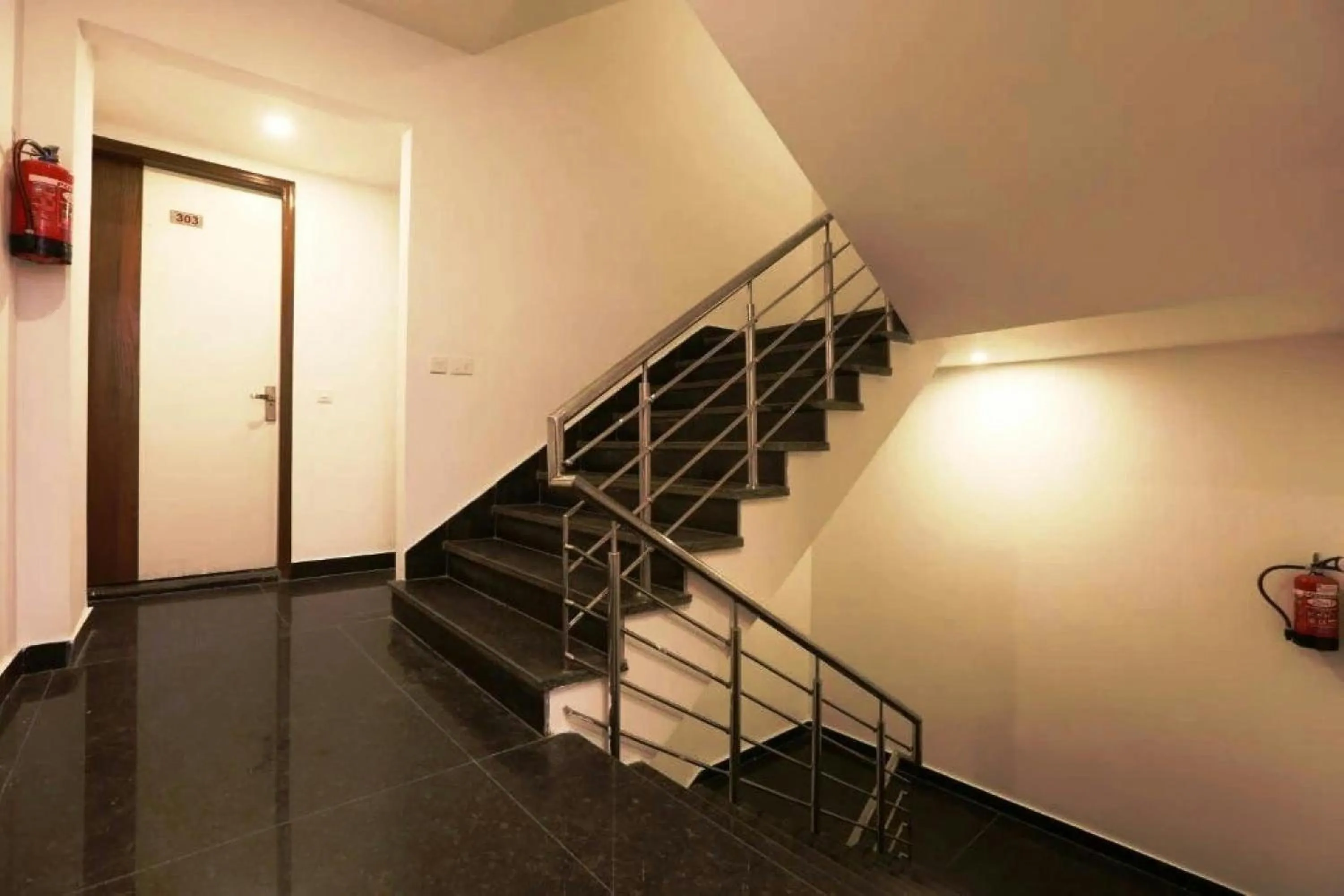 Property building in Hotel Sohrai Inn