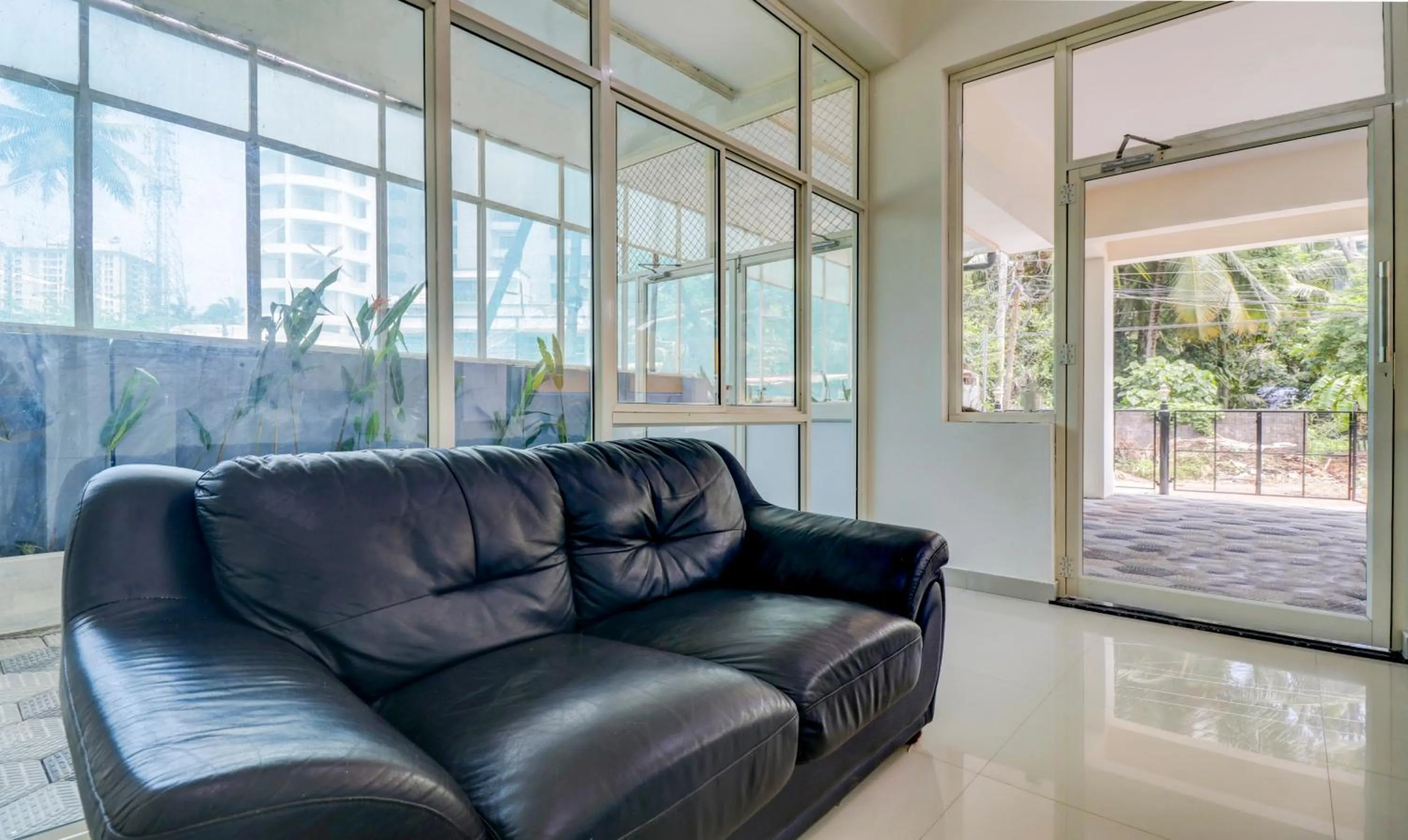 Seating area in Itsy Hotels Ushodaya Royal Residency