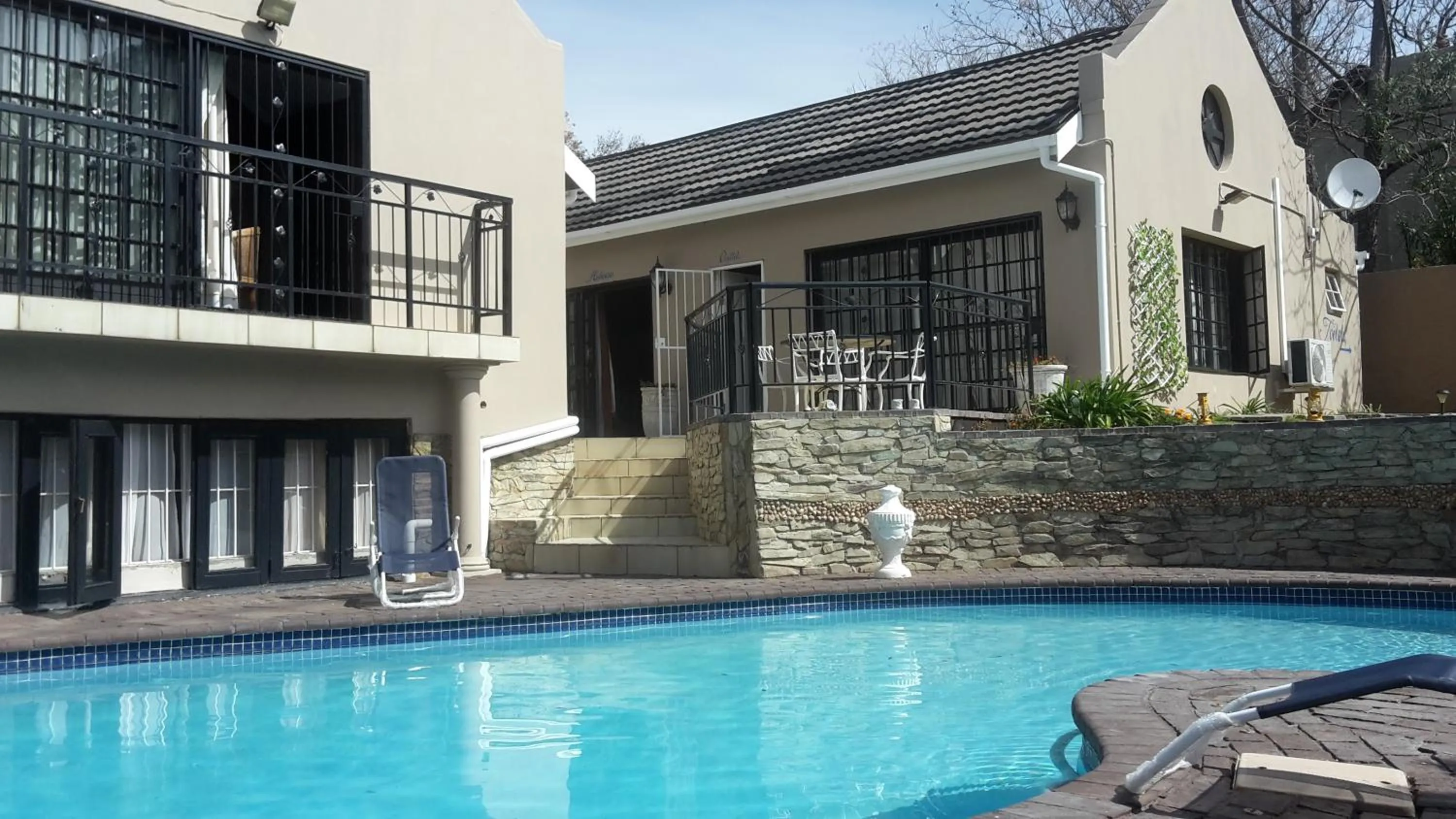 Property building in Muco Guest House