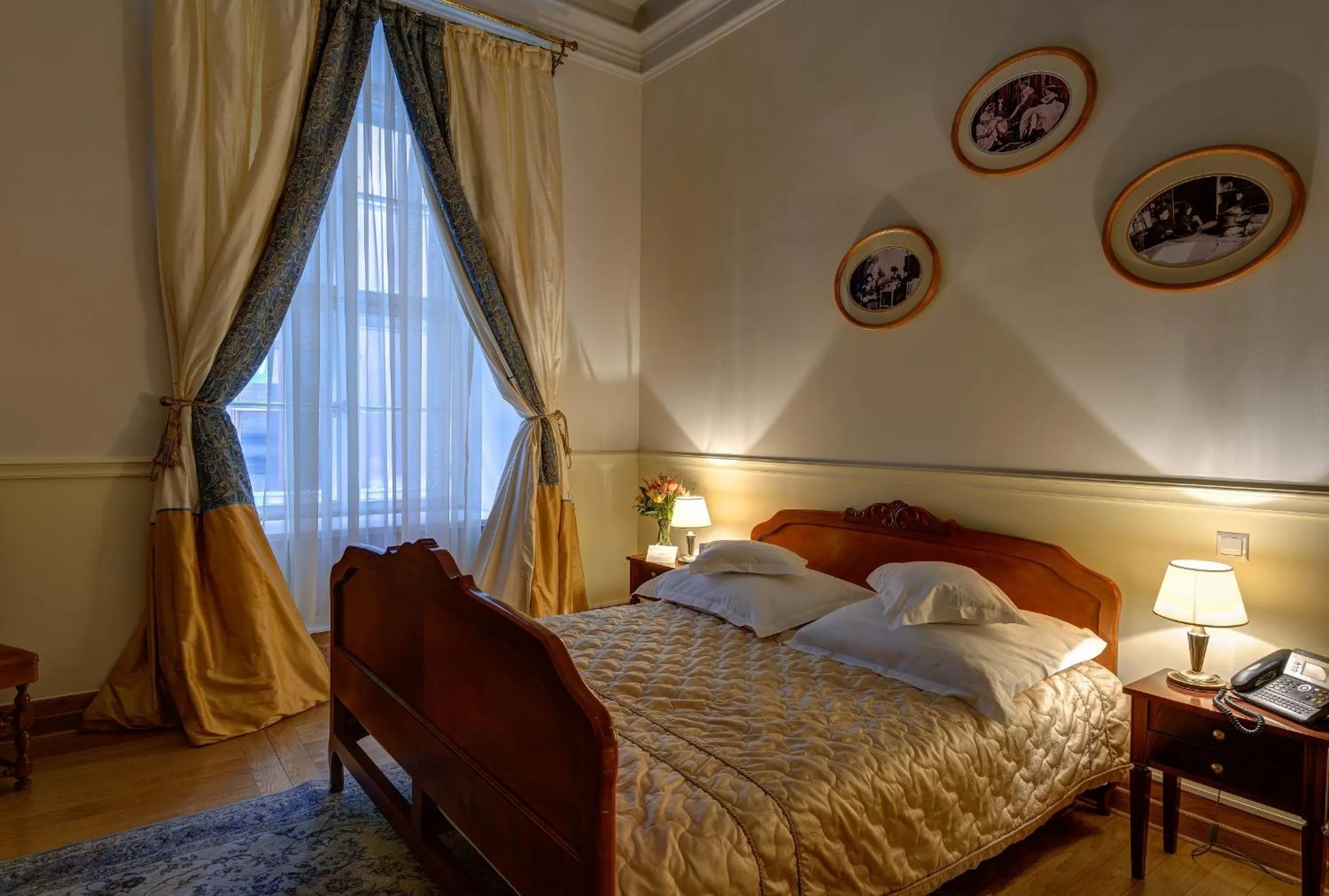 Property building, Bed in The Bonerowski Palace Boutique Hotel