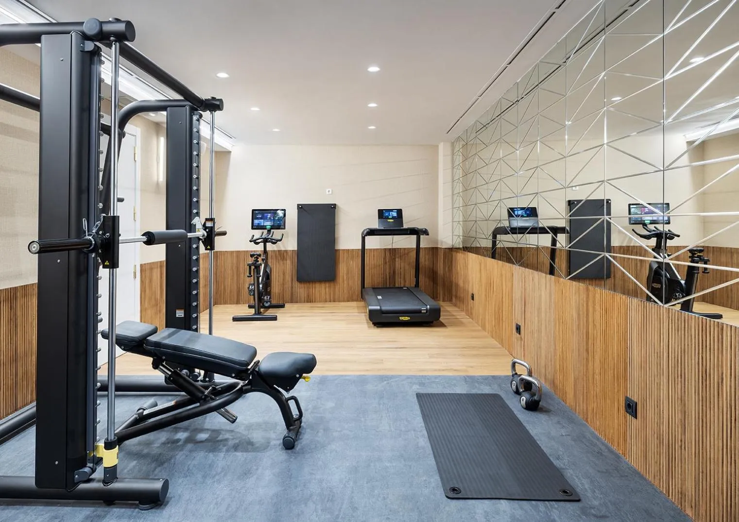 Fitness centre/facilities in One Shot Recoletos