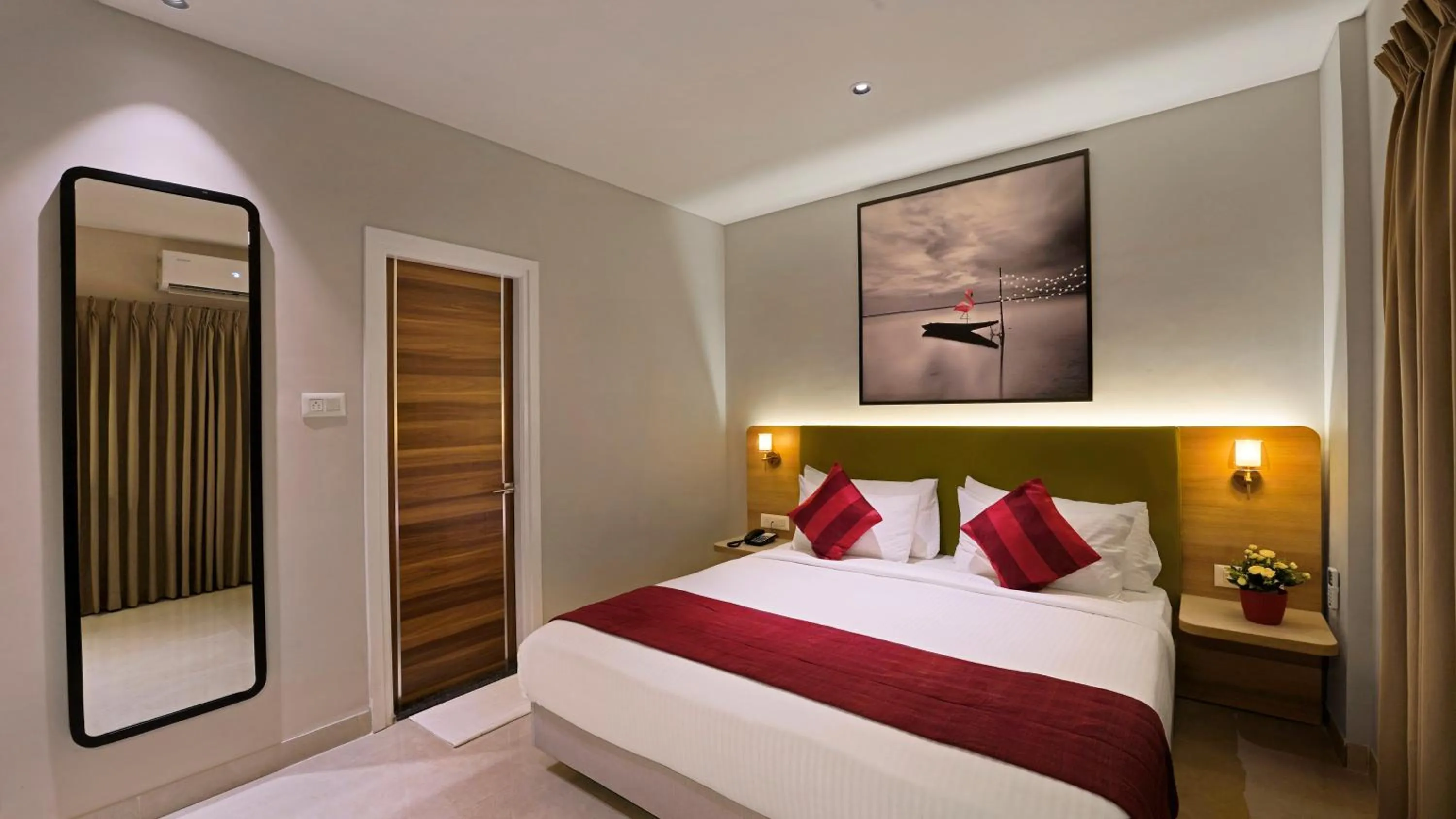 Photo of the whole room, Bed in Click Hotel Biz - Bangalore Airport