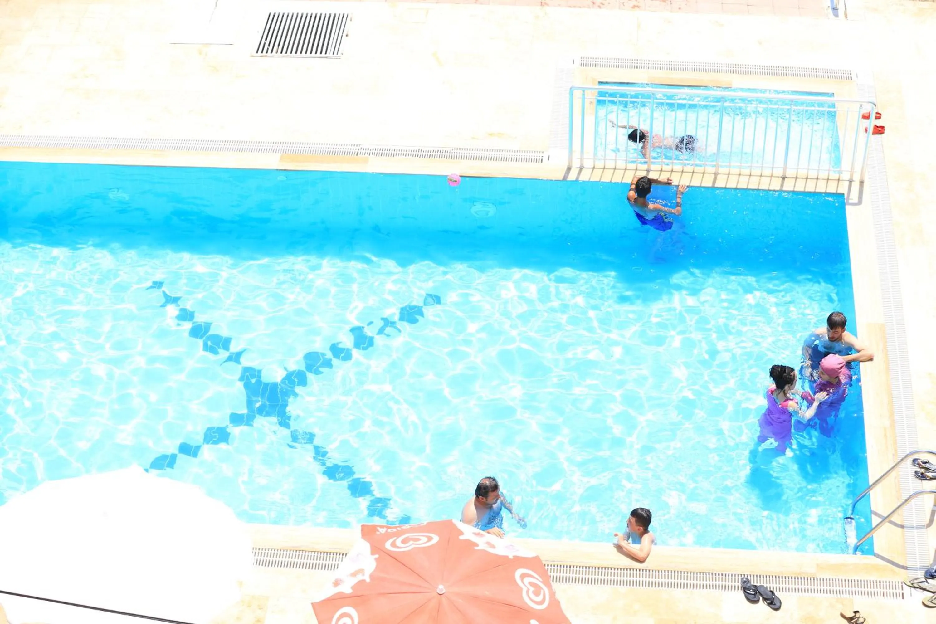 Pool view in Sercan Apart