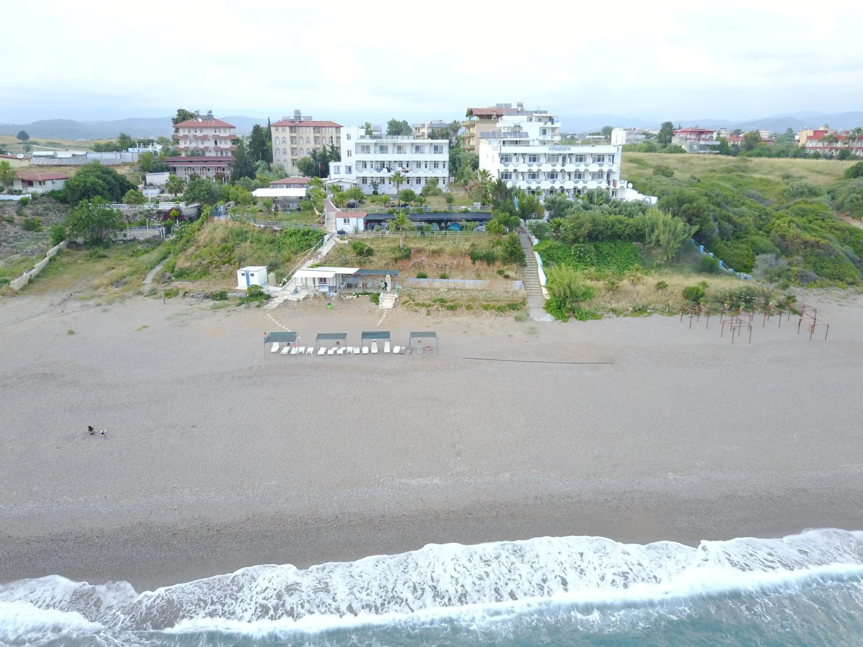 Restaurant/places to eat in Mavi Cennet Camping Caravan