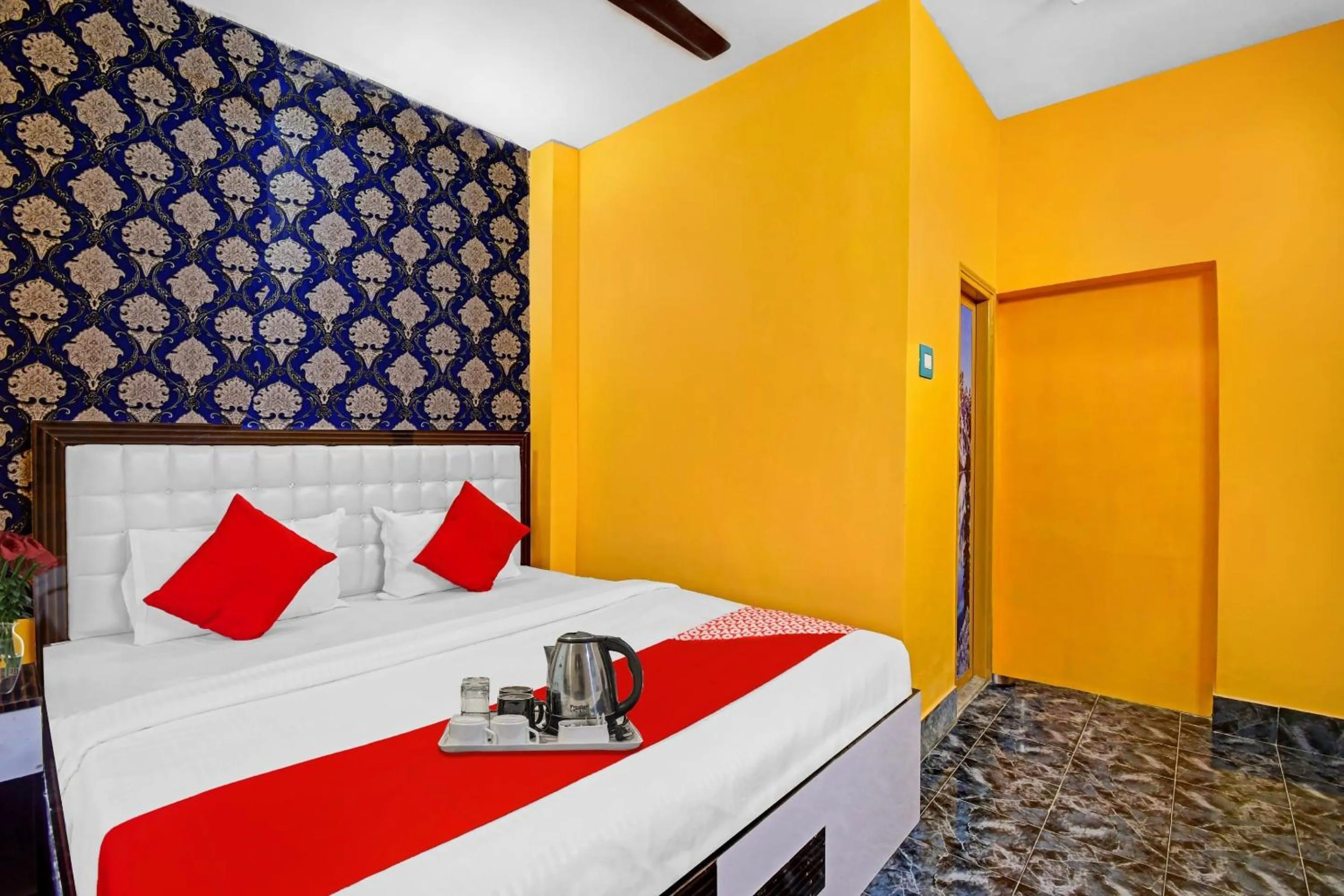 Bedroom, Bed in Hotel O Ankan Regency Near Acropolis Mall