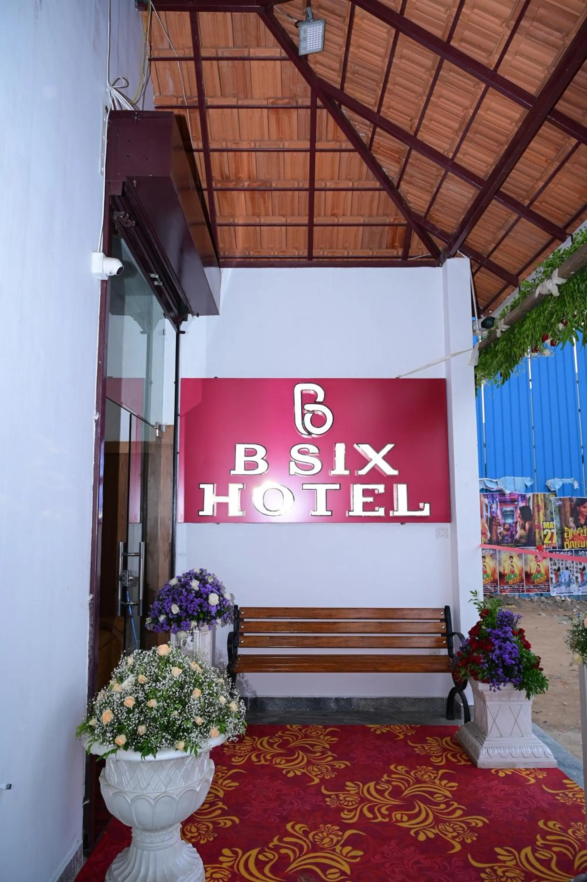 Property logo or sign in B SIX HOTEL