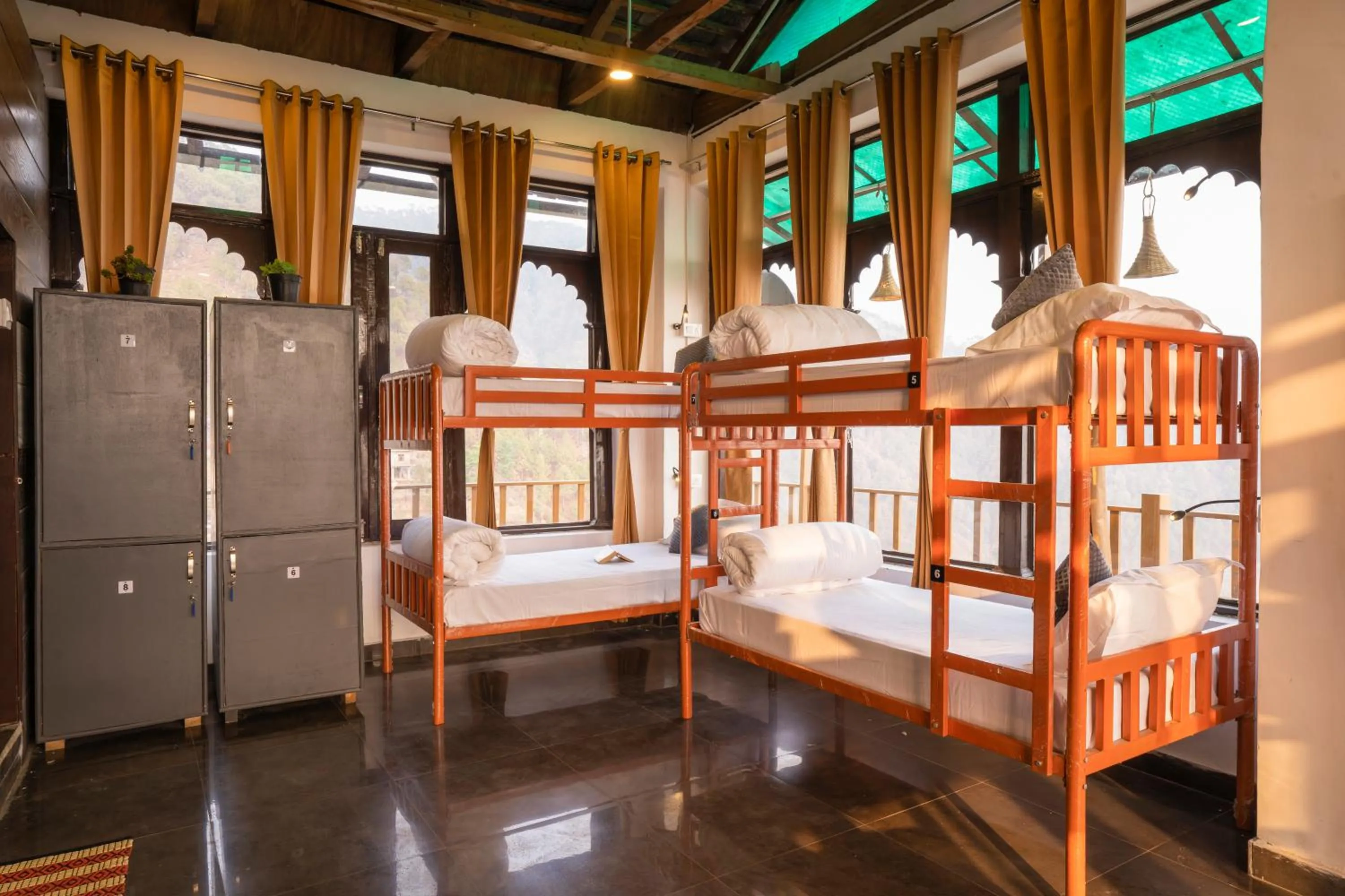 Bed in Zostel Banikhet (Dalhousie)