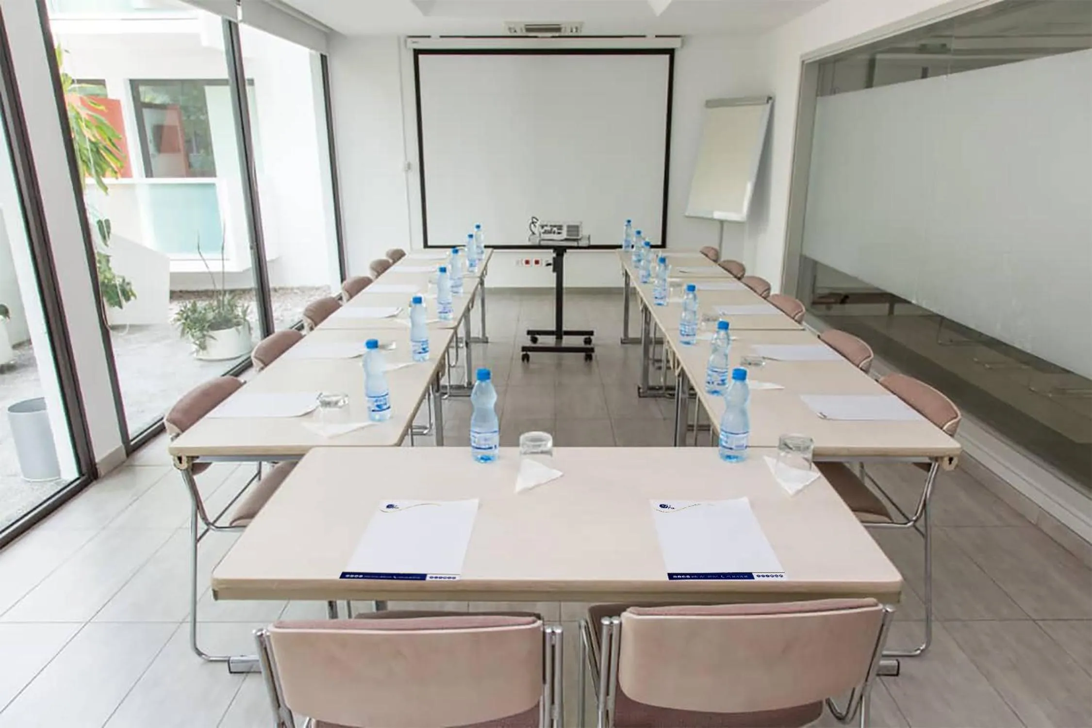 Meeting/conference room in MINA Hotel Libreville