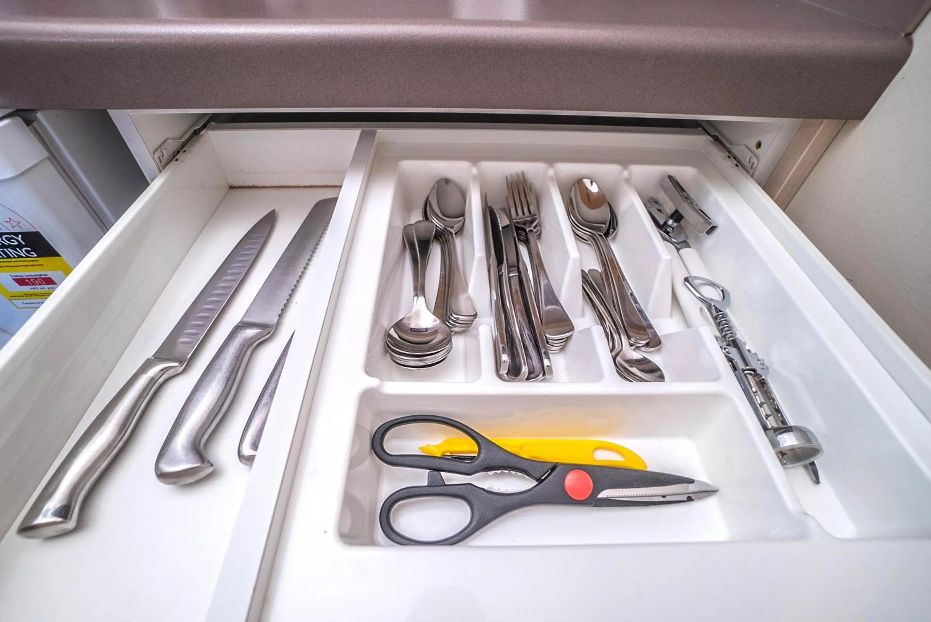 Kitchen or kitchenette in Kings Of Riccarton Motel- Close to Railway Station and Airport with Shuttle service