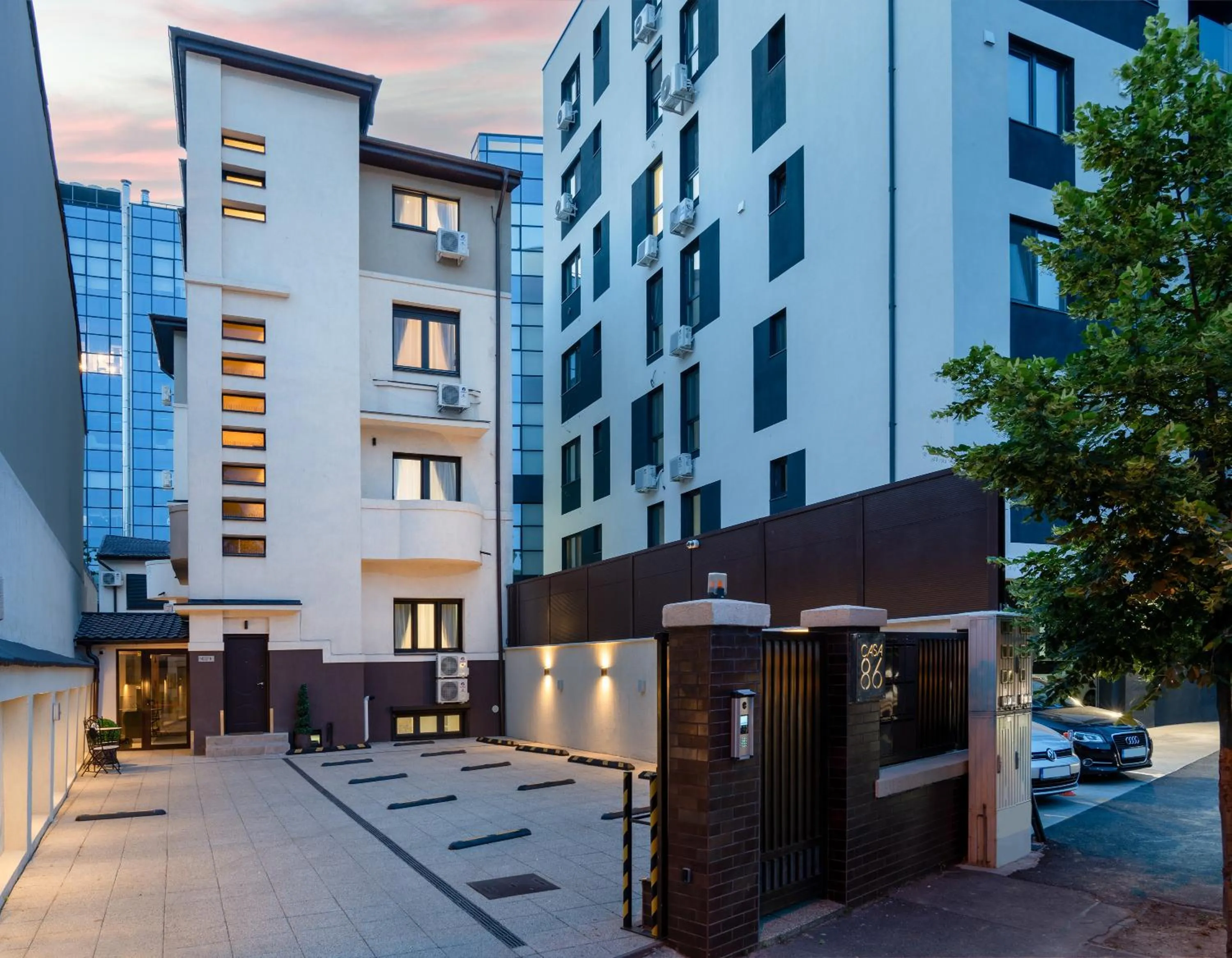 Property building in Casa 86