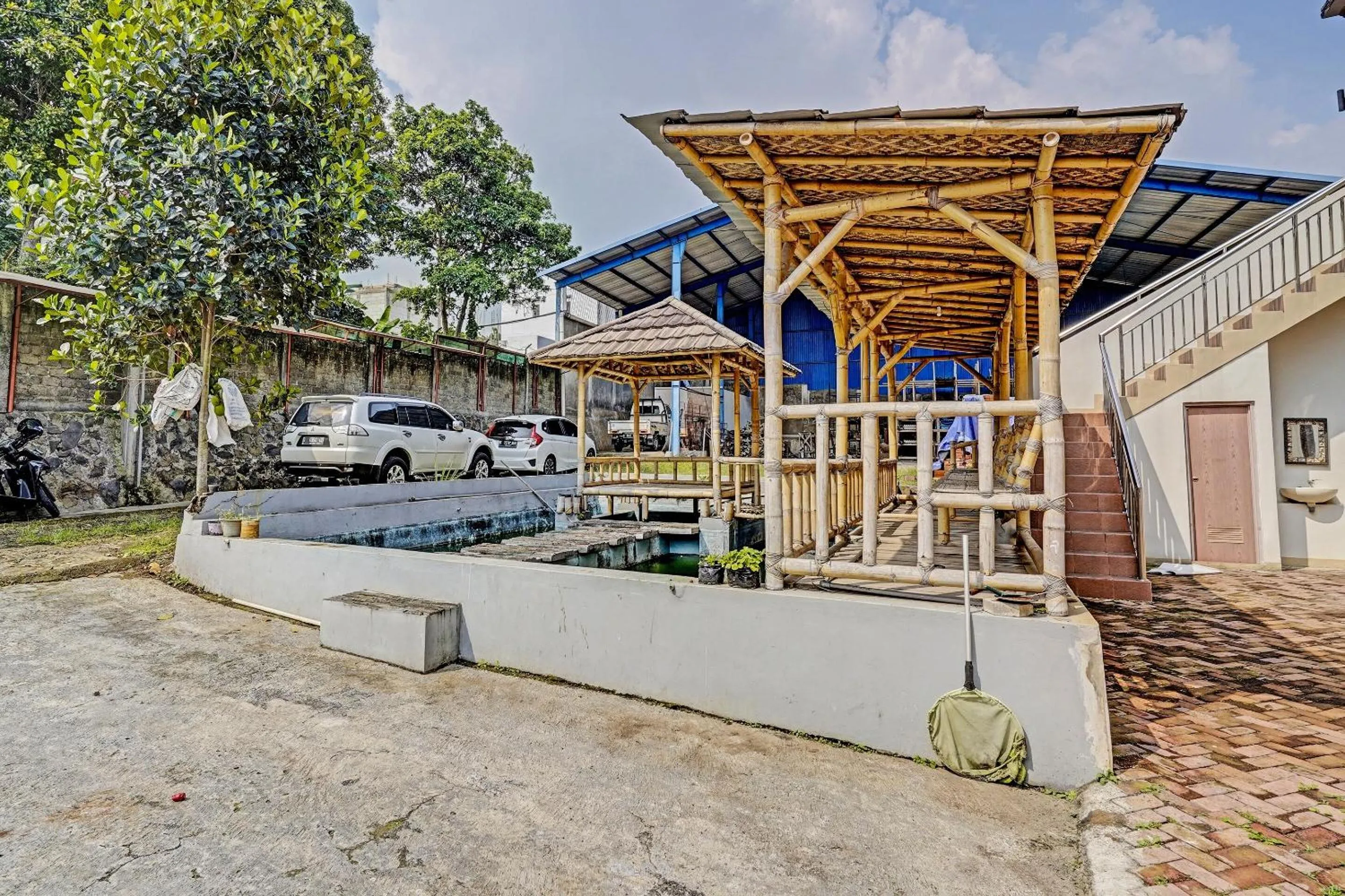 Lobby or reception in OYO Life 91469 Pondok Pelita