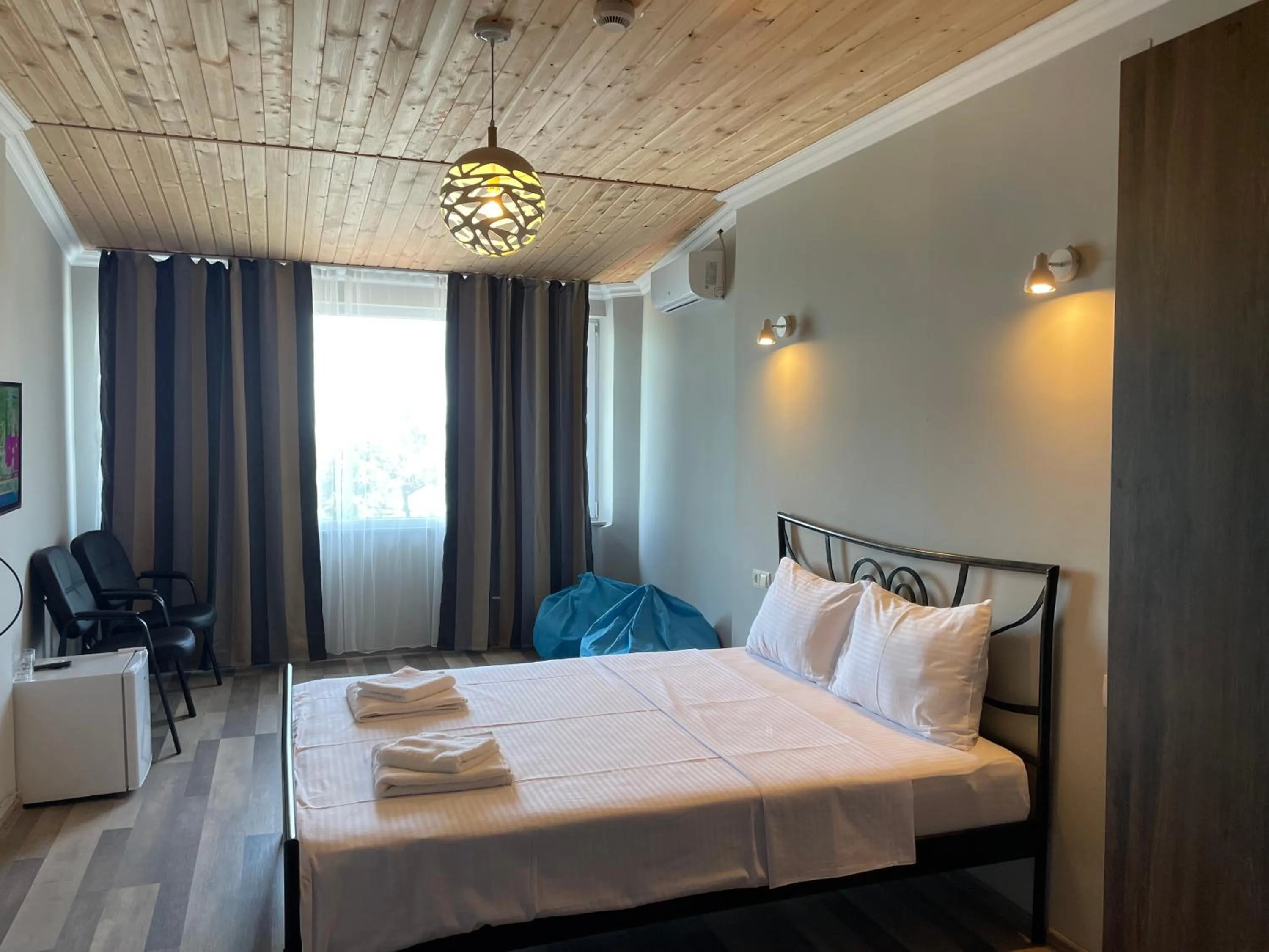 Photo of the whole room in Argo Hotel