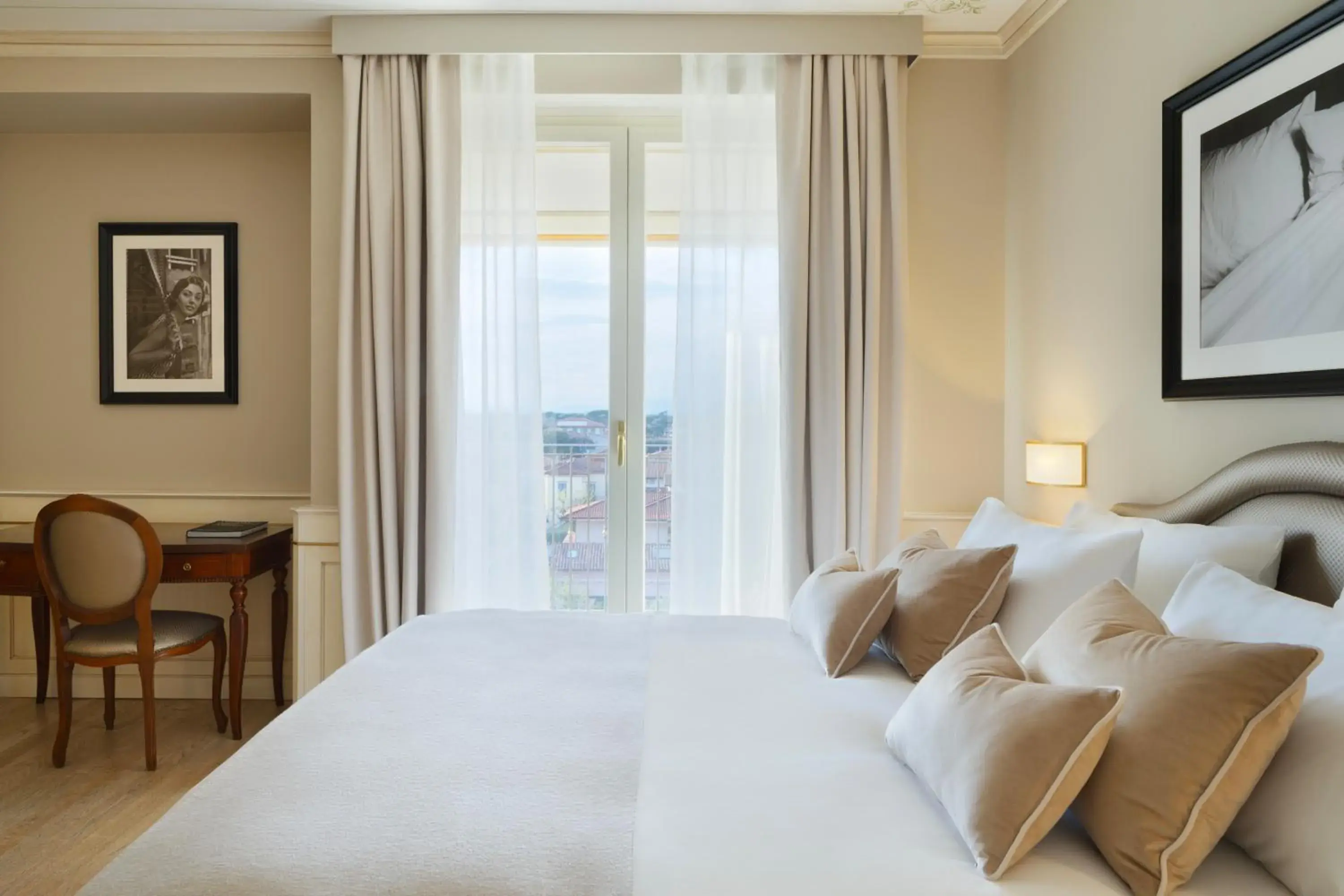 Deluxe Suite in Grand Hotel Imperiale Deluxe Suite in Grand Hotel Imperiale