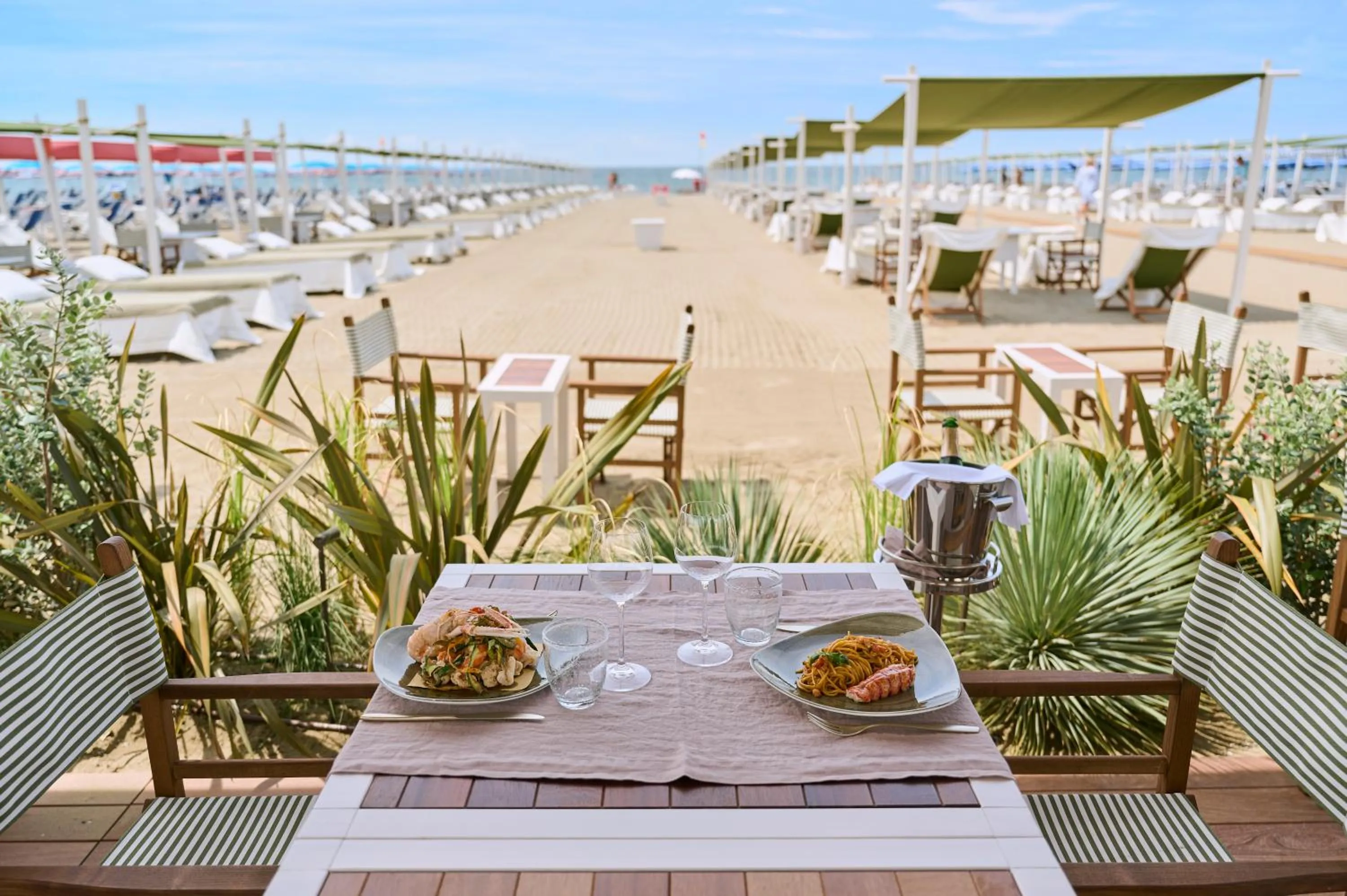 Food and drinks in Grand Hotel Imperiale