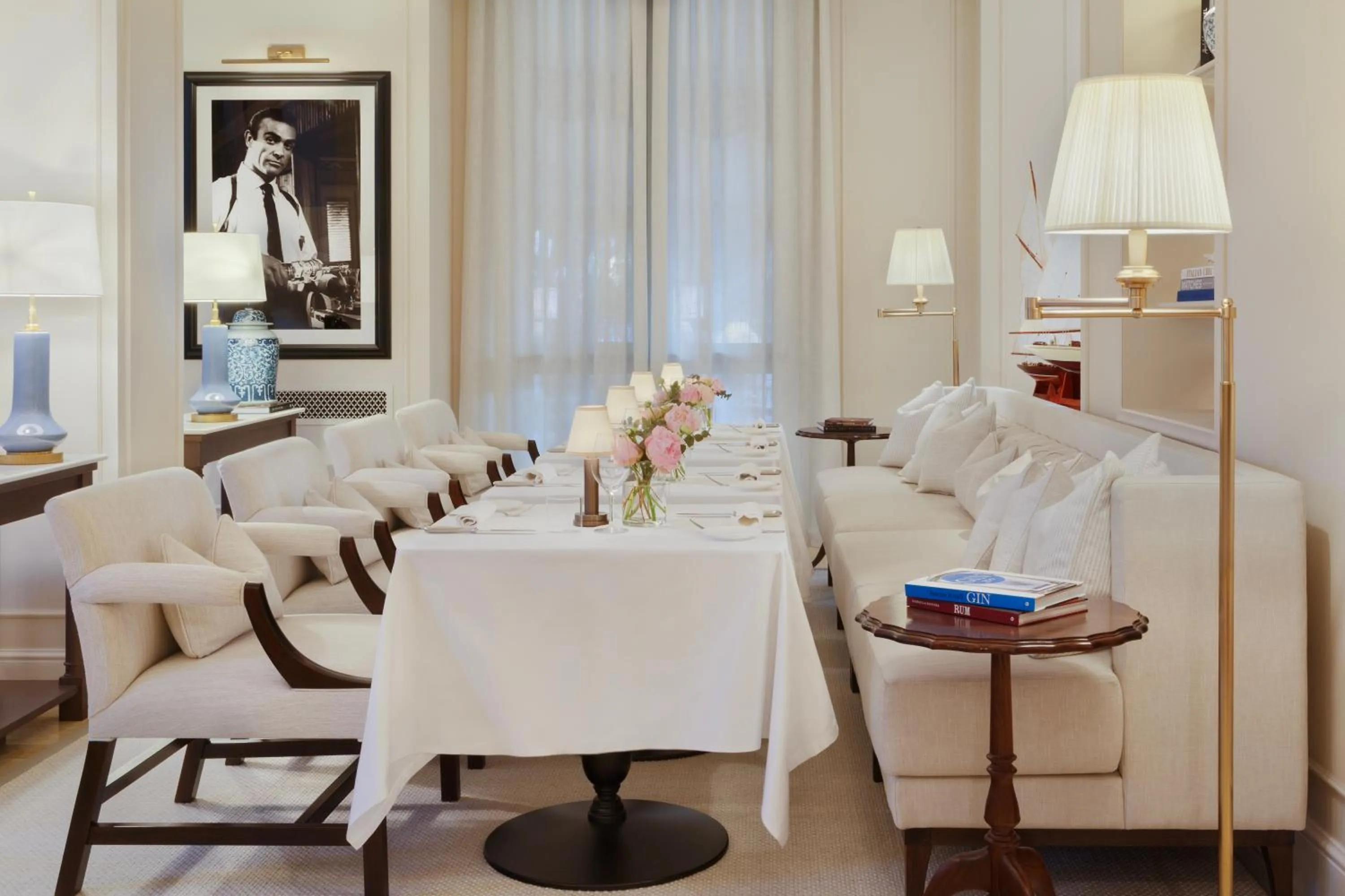 Restaurant/places to eat in Grand Hotel Imperiale