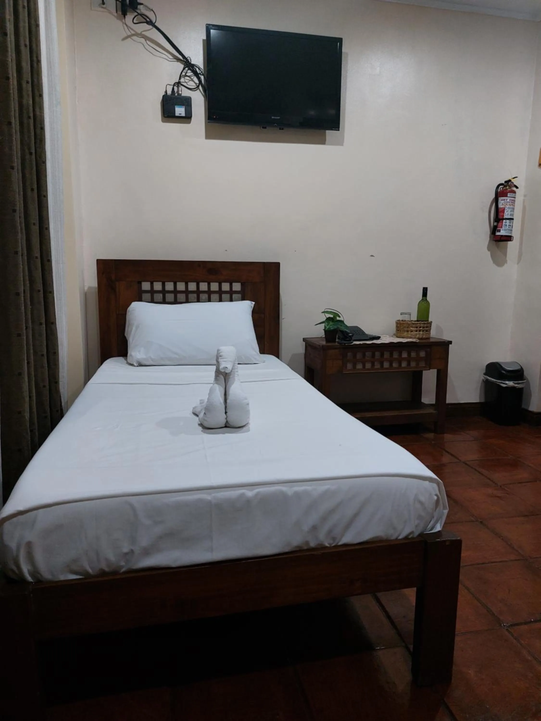 Bed in Makabata Guesthouse & Cafe