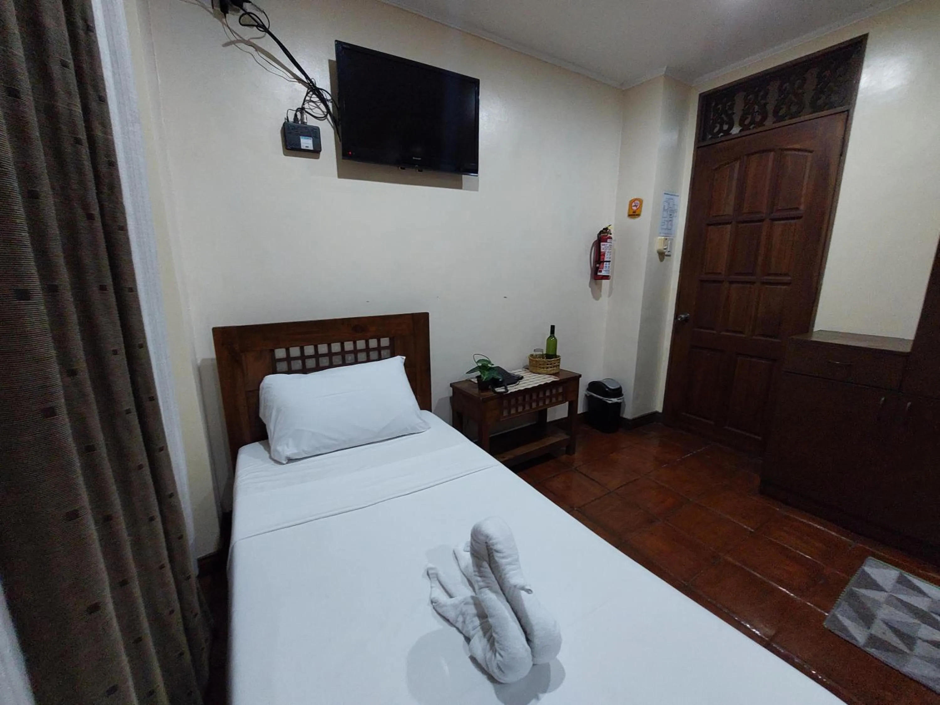 Bed in Makabata Guesthouse & Cafe