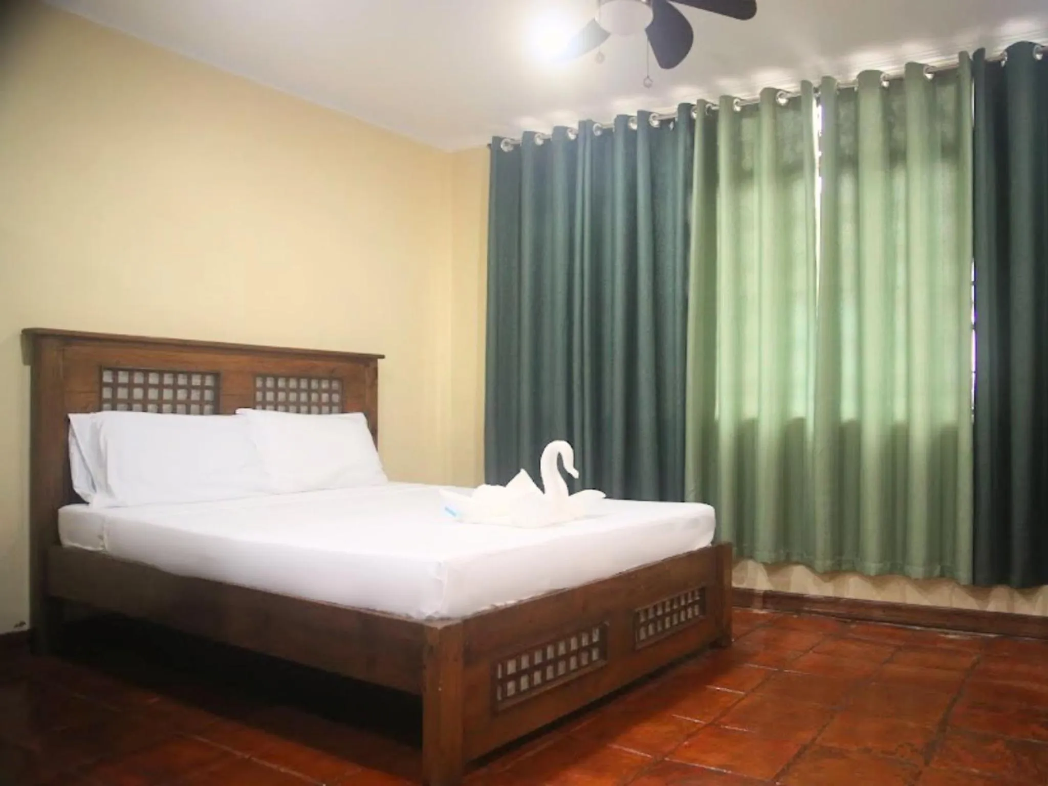 View (from property/room), Bed in Makabata Guesthouse & Cafe