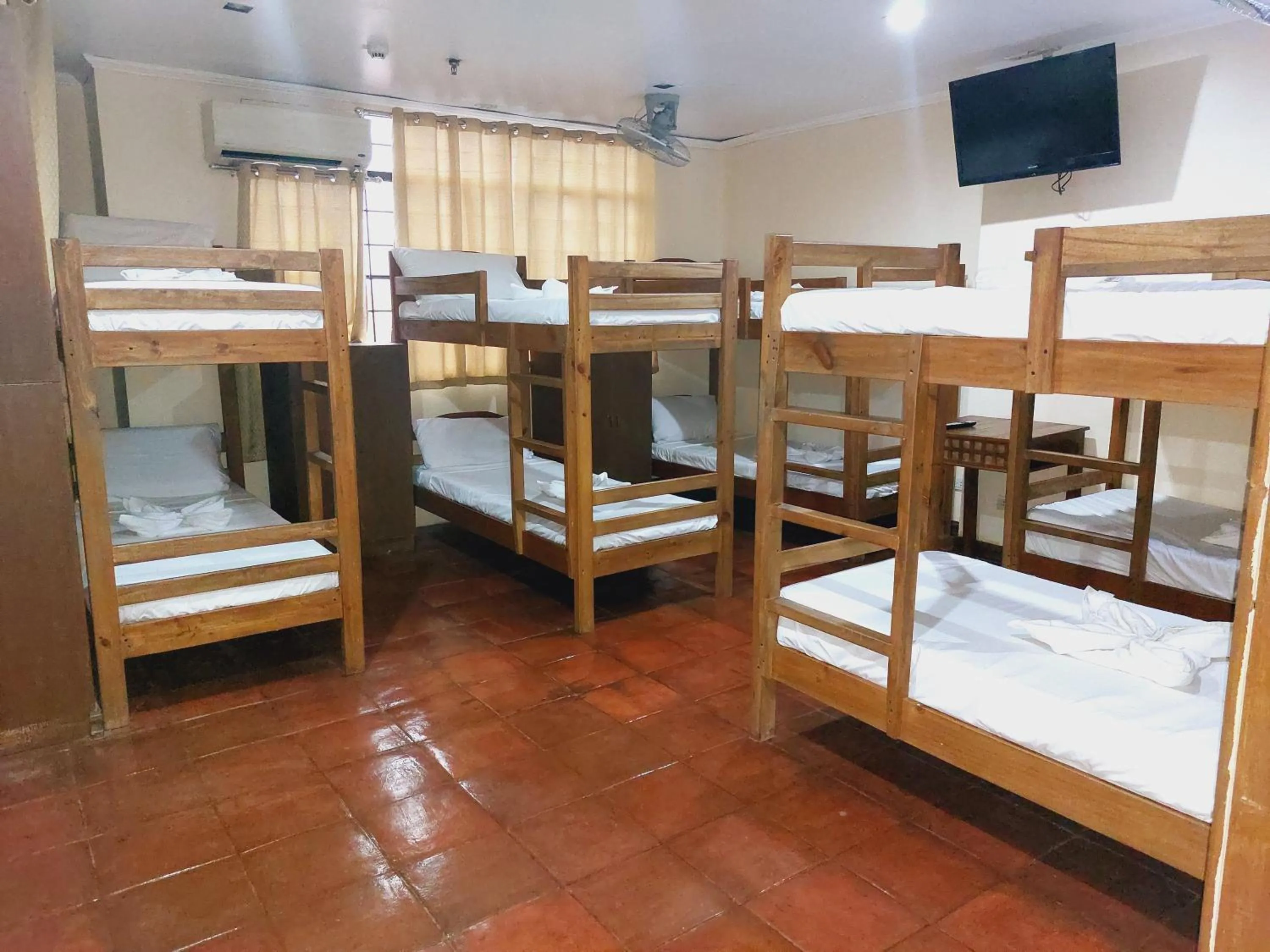 Bed in Makabata Guesthouse & Cafe