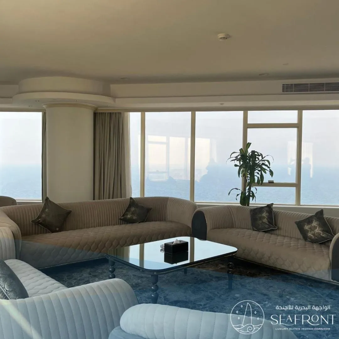 Seafront Luxury Suites Jeddah Corniche