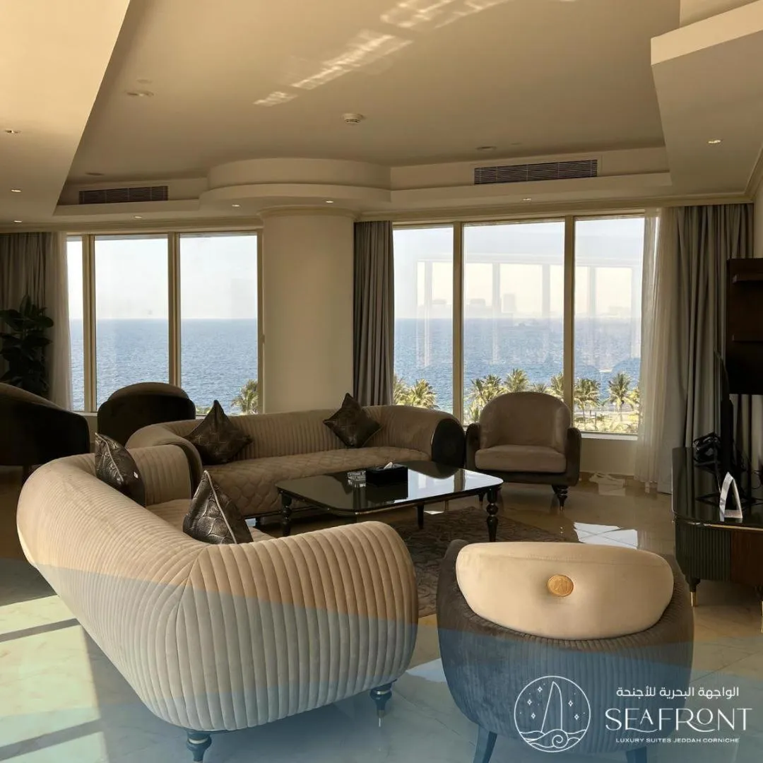 Seafront Luxury Suites Jeddah Corniche
