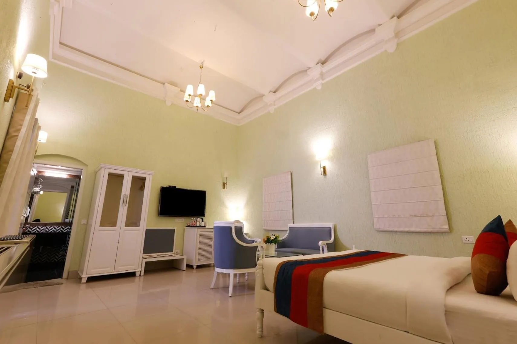 Bedroom in Saroja Heritage, Varanasi