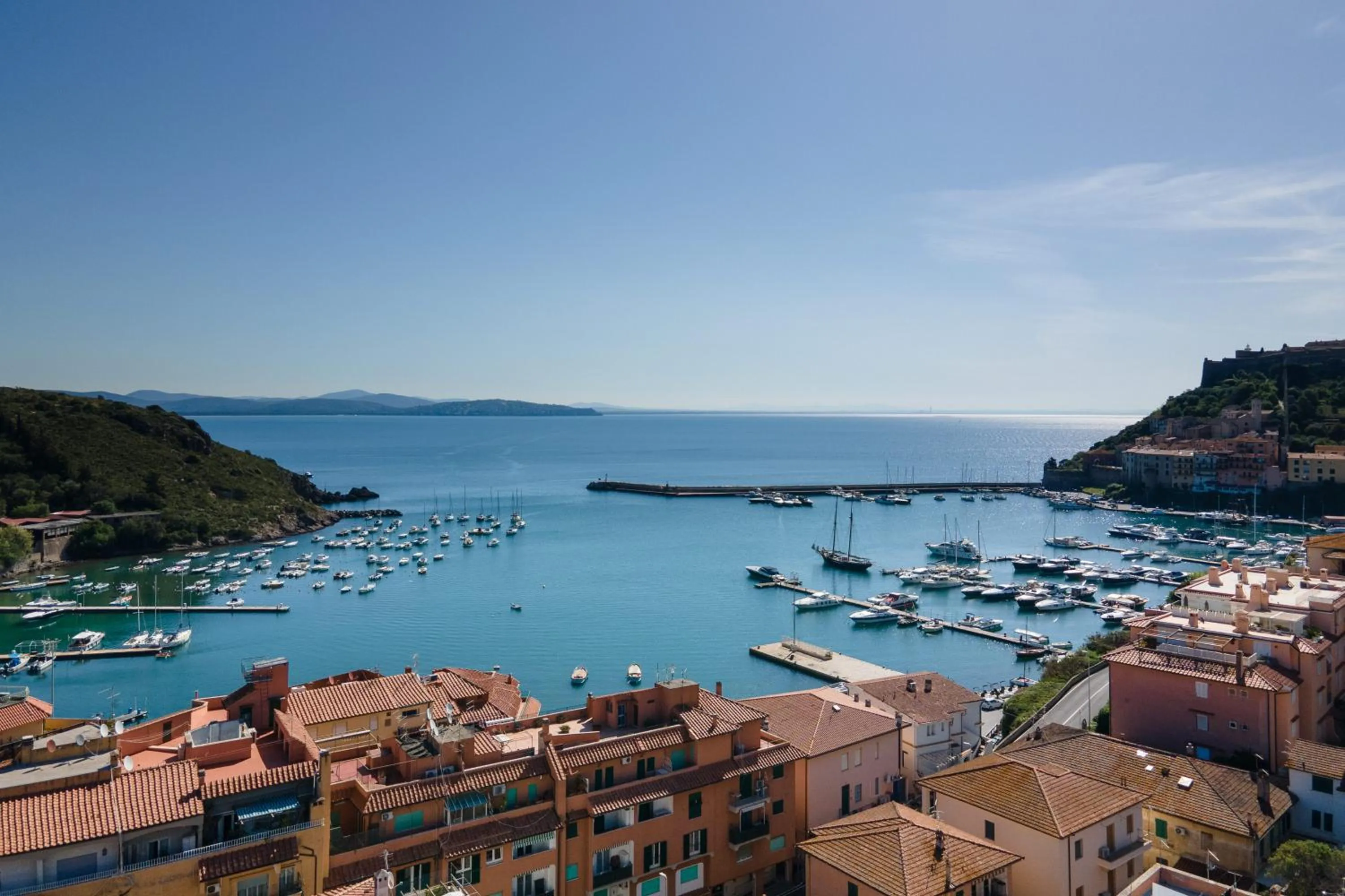 Nearby landmark in Bi Hotel