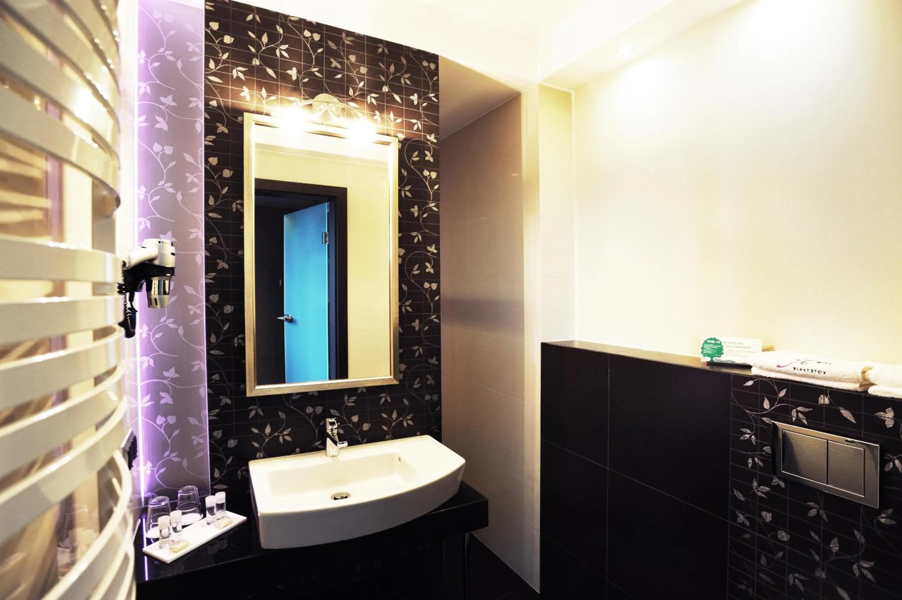 Bathroom in Hotel 3 Trio