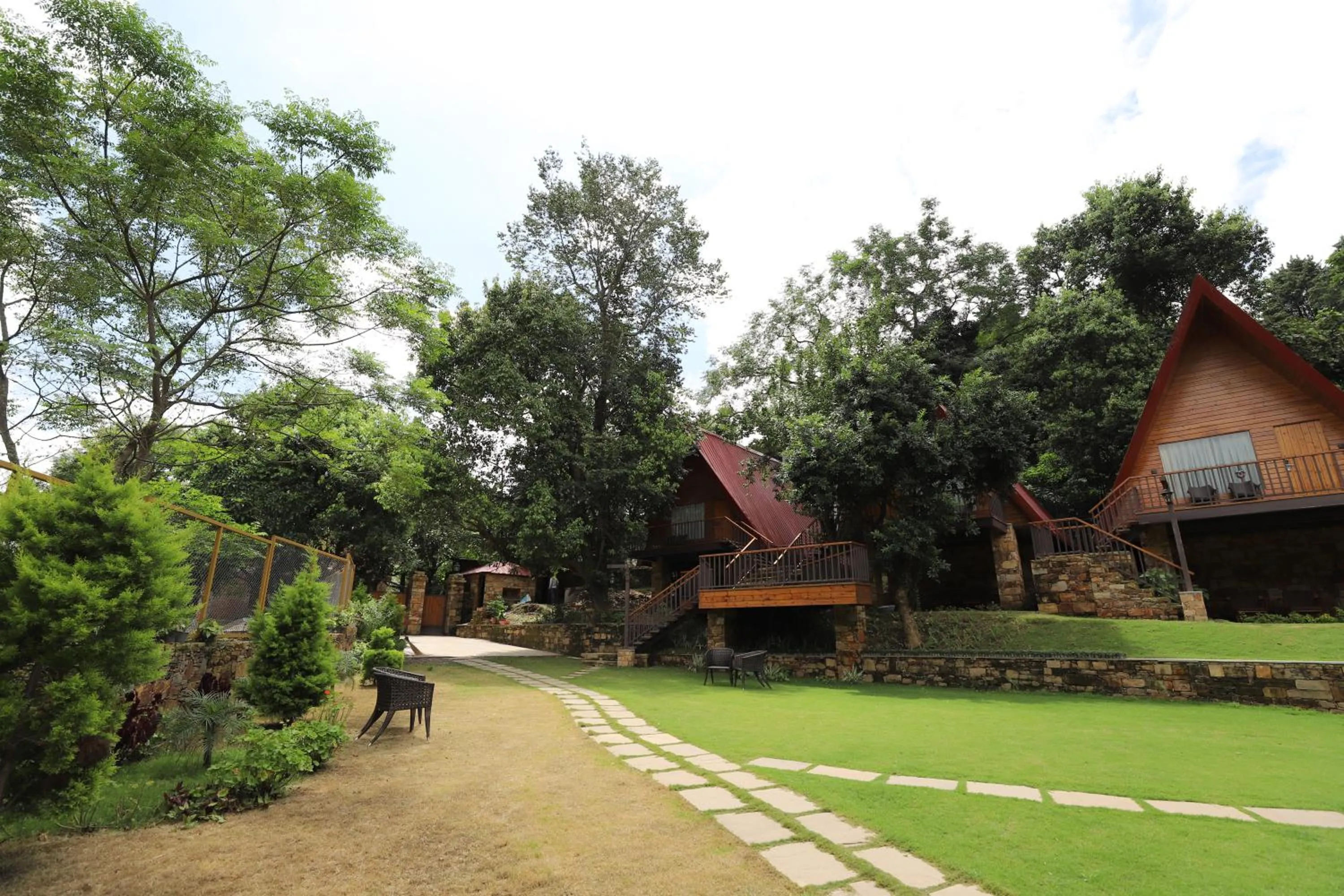 Property building in The Pear Orchard By Countryside