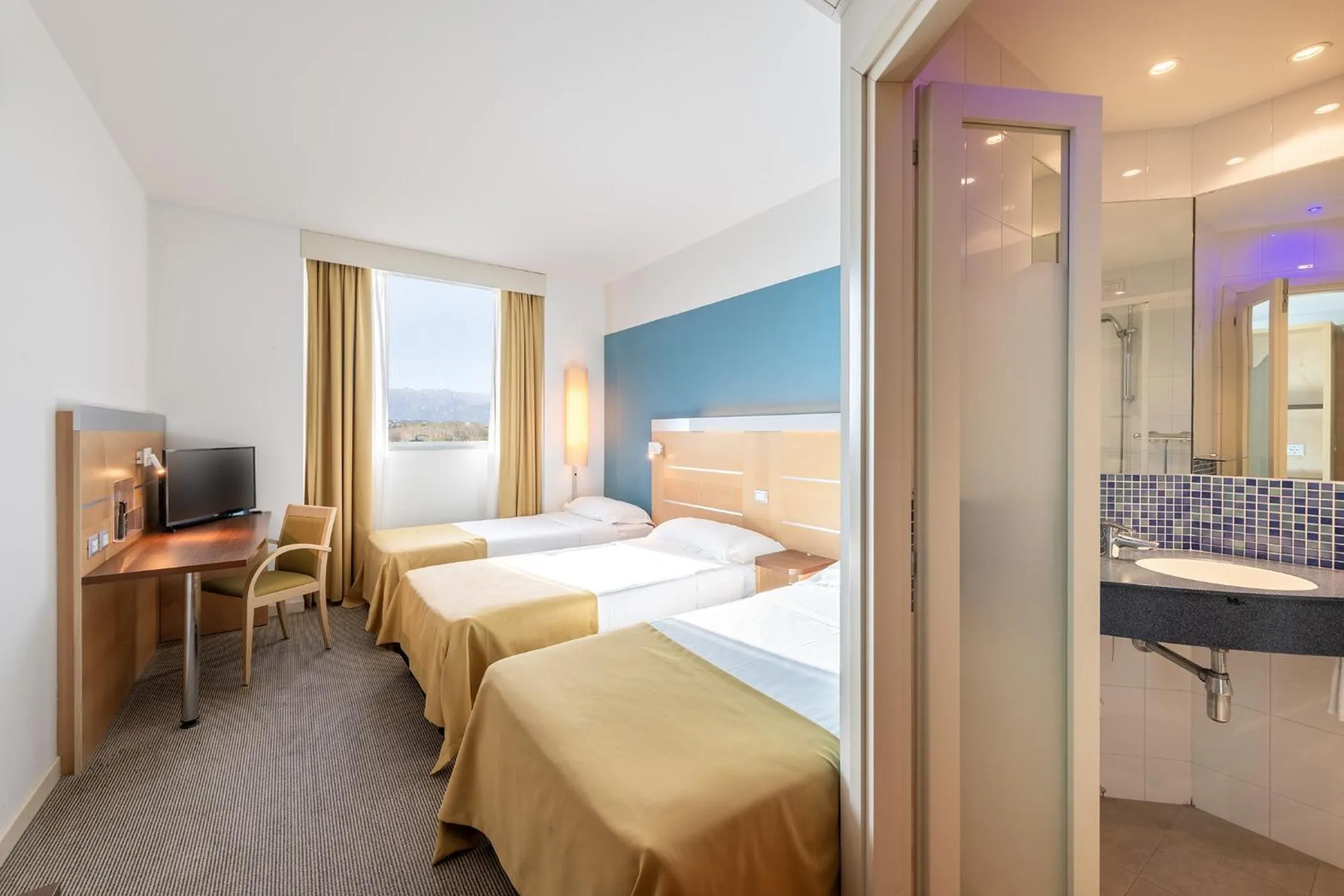 Photo of the whole room, Bed in Meditur Hotel Udine Nord