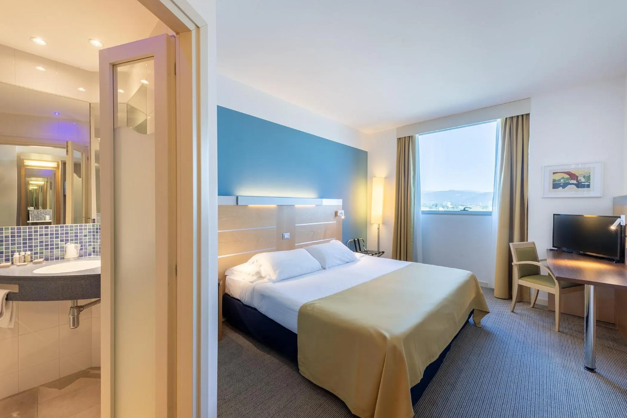 Photo of the whole room, Bed in Meditur Hotel Udine Nord