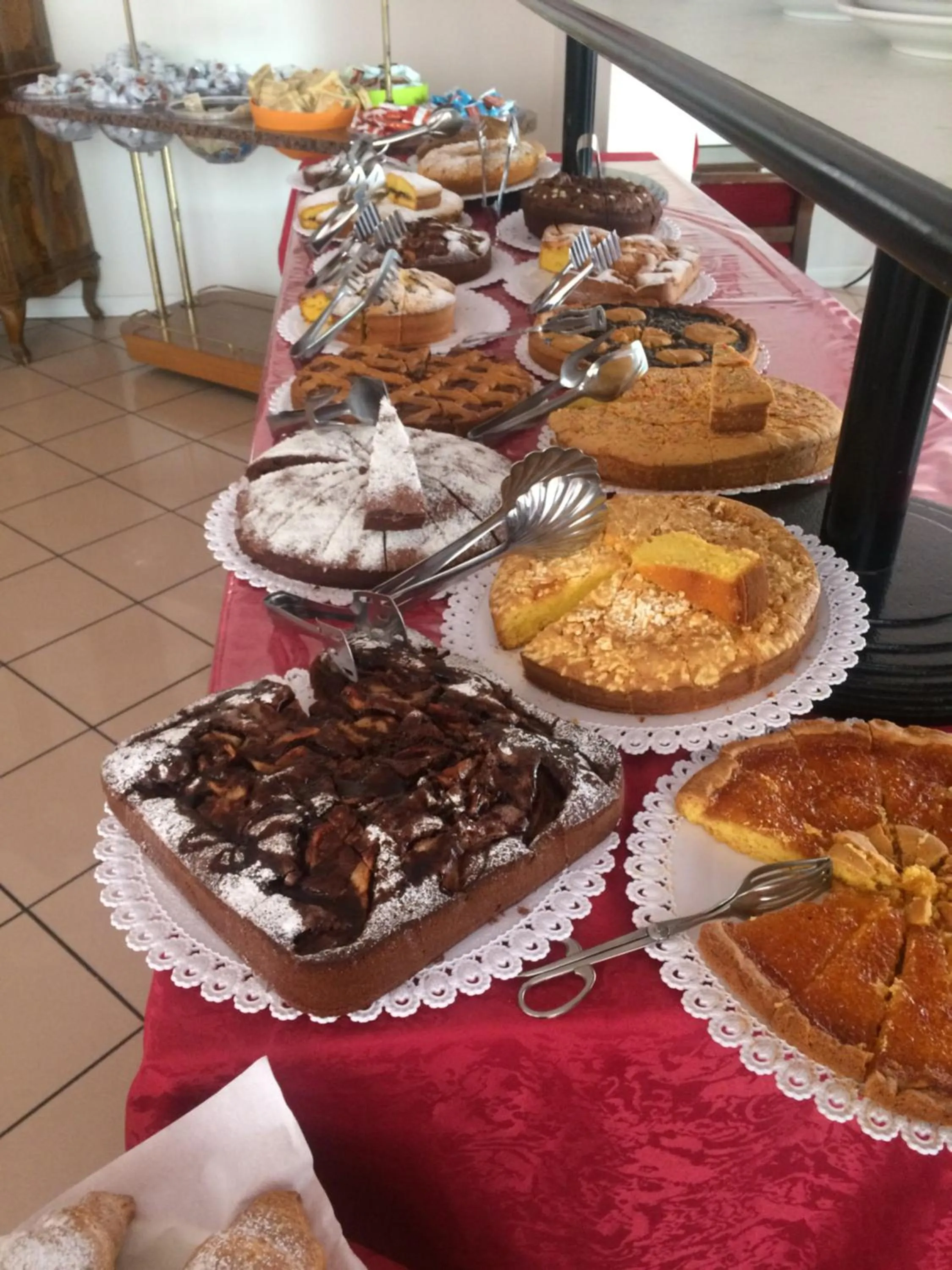 Buffet breakfast in Hotel Settebello B&B