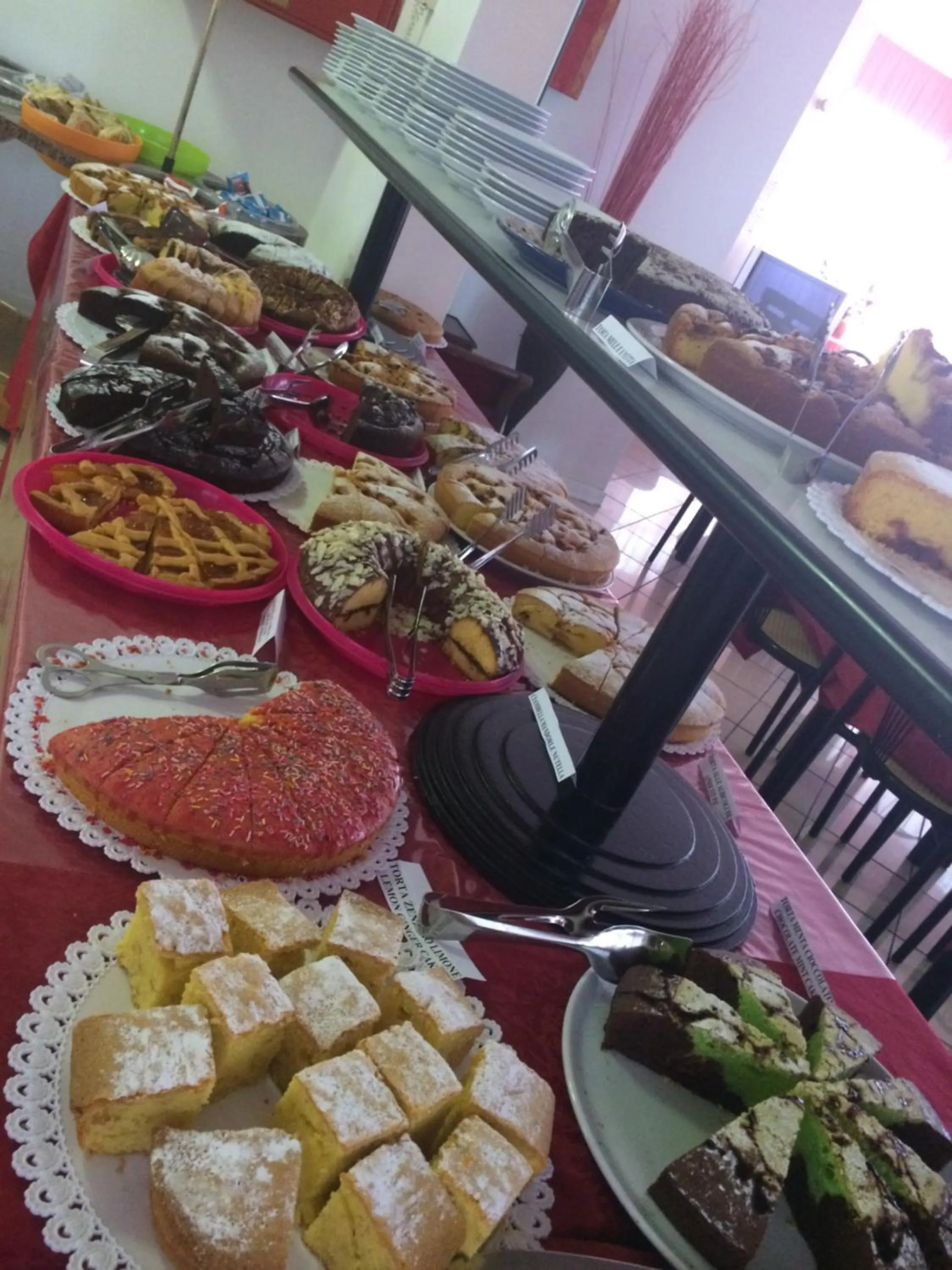 Buffet breakfast in Hotel Settebello B&B