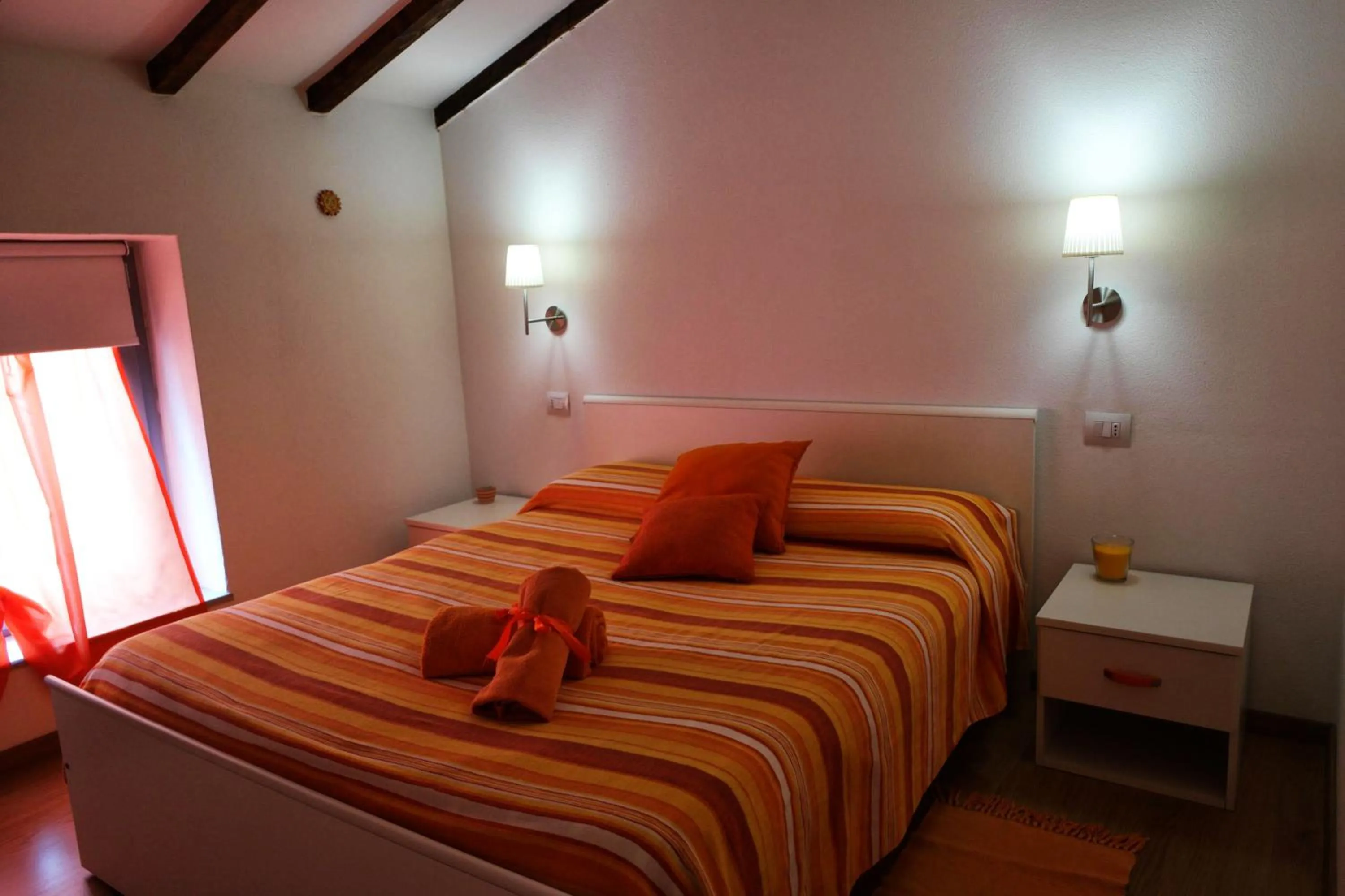 Photo of the whole room, Bed in I Colori di Mag