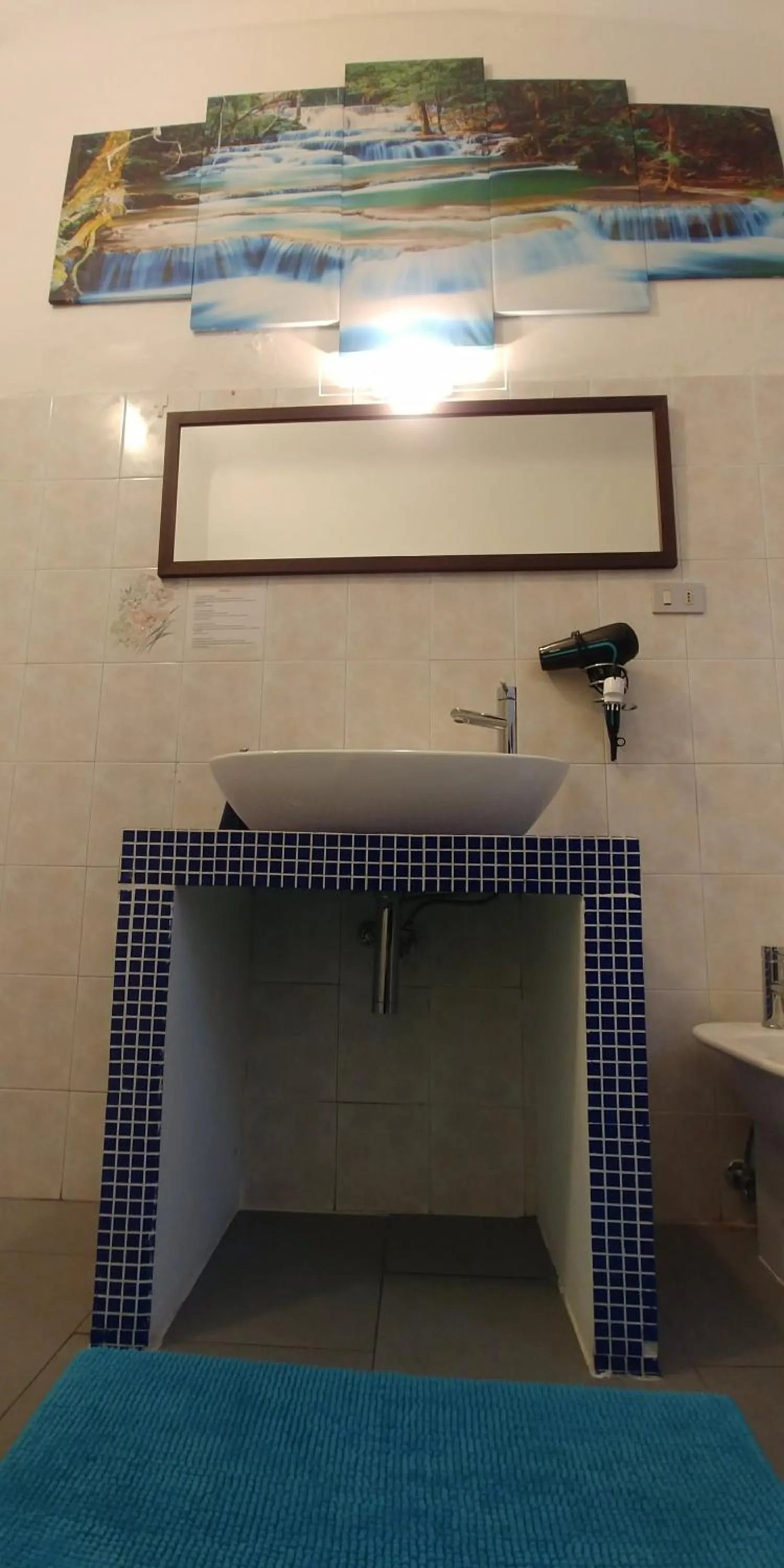 Bathroom, Bed in I Colori di Mag