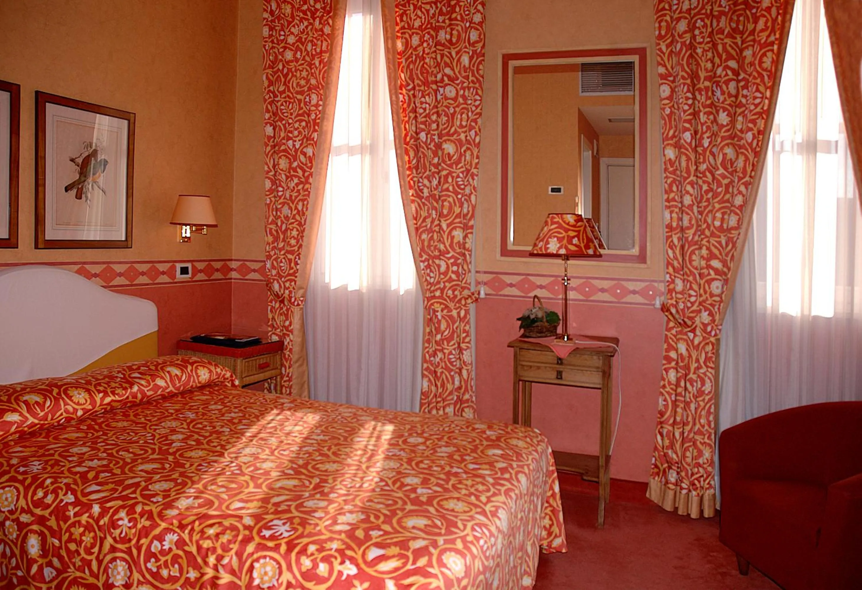 Bedroom, Bed in Hotel Colombia