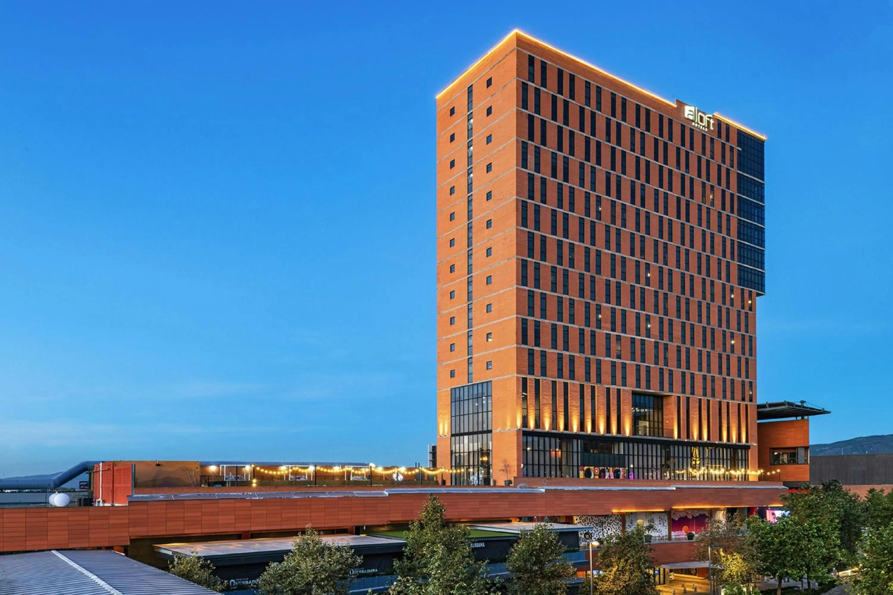 Property building in Aloft Guadalajara Sur