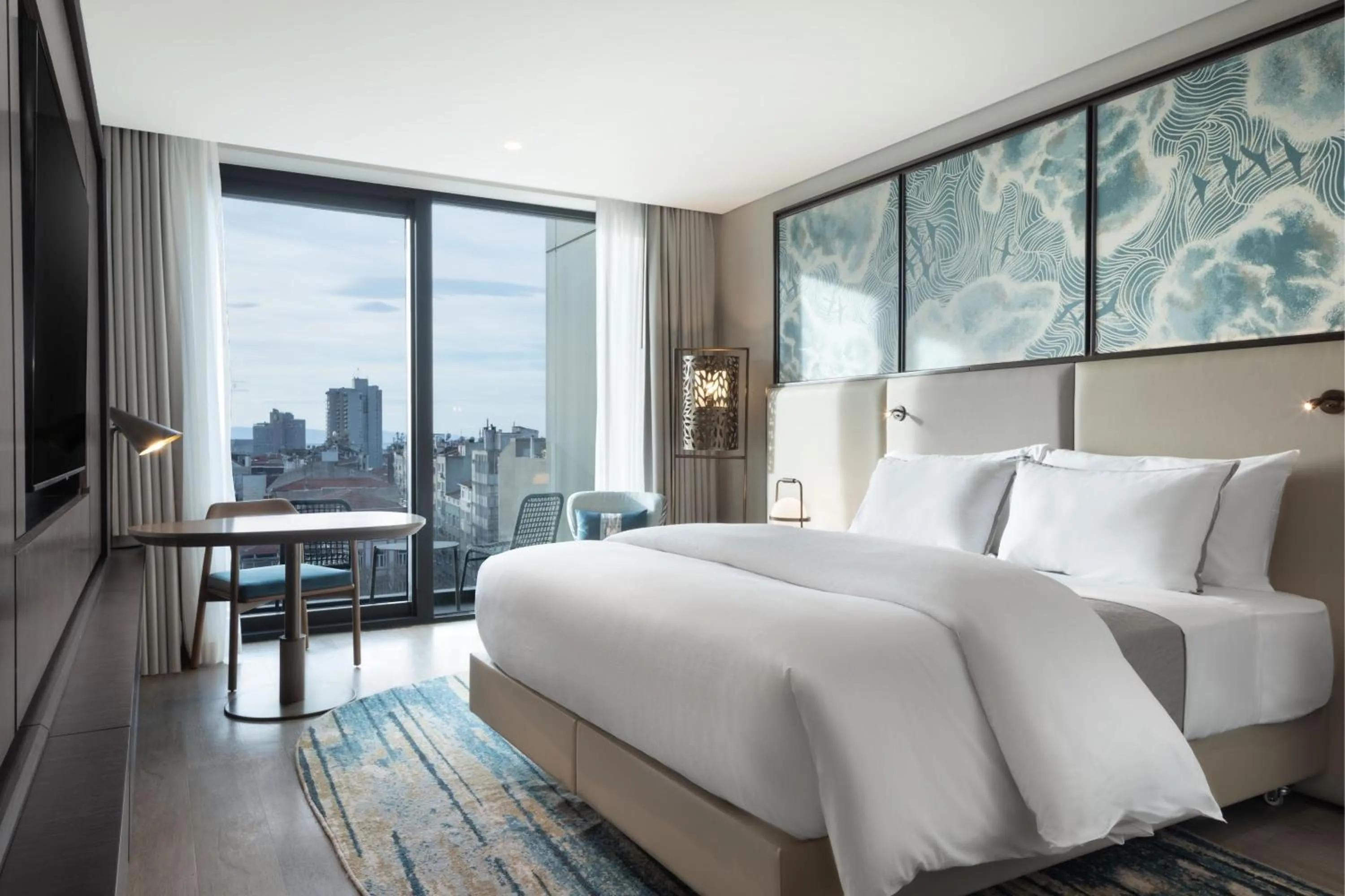 Photo of the whole room, Bed in The Westin Istanbul Nisantasi